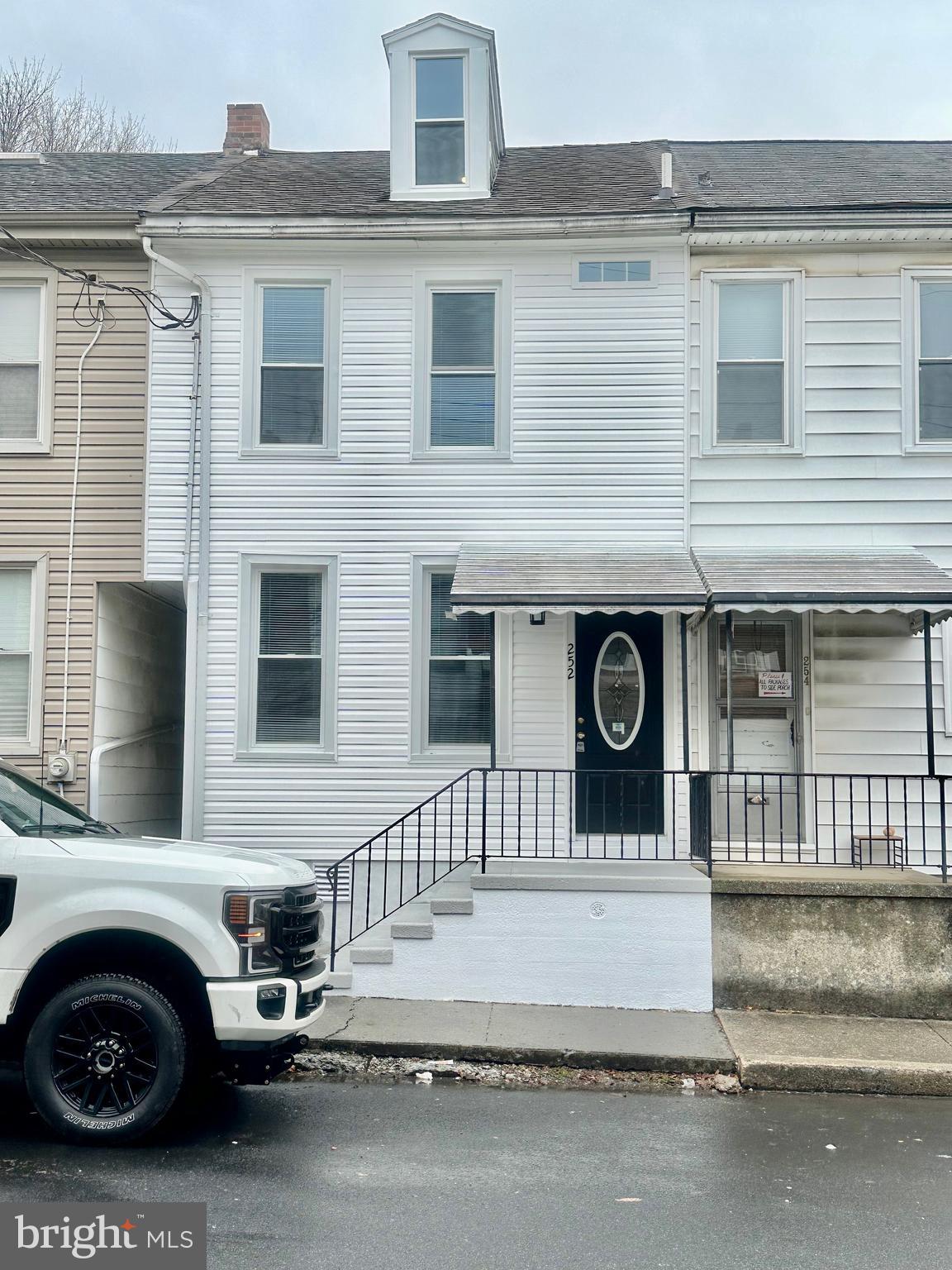 LEBANON CITY - Residential