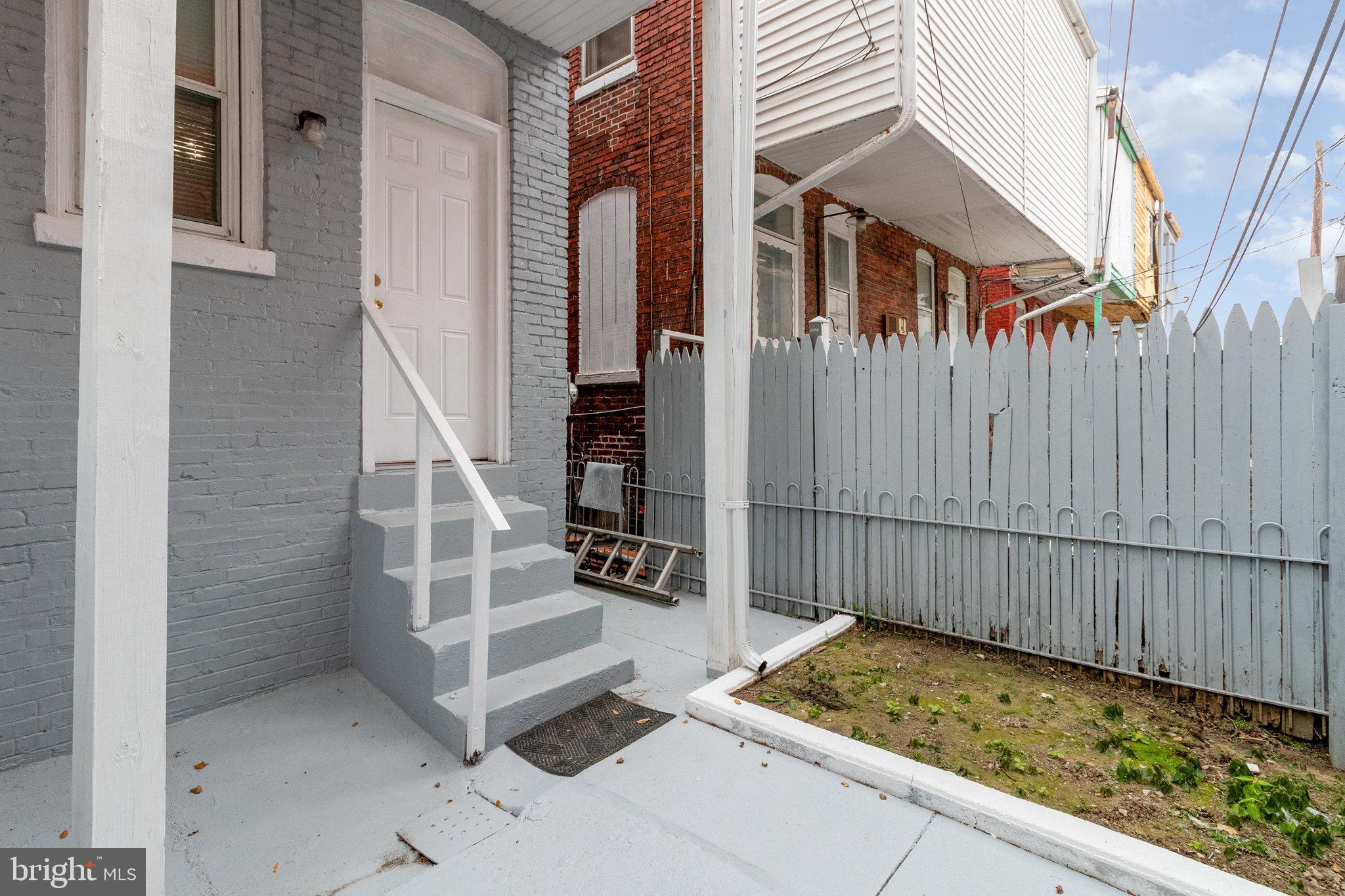 HARRISBURG CITY - Residential