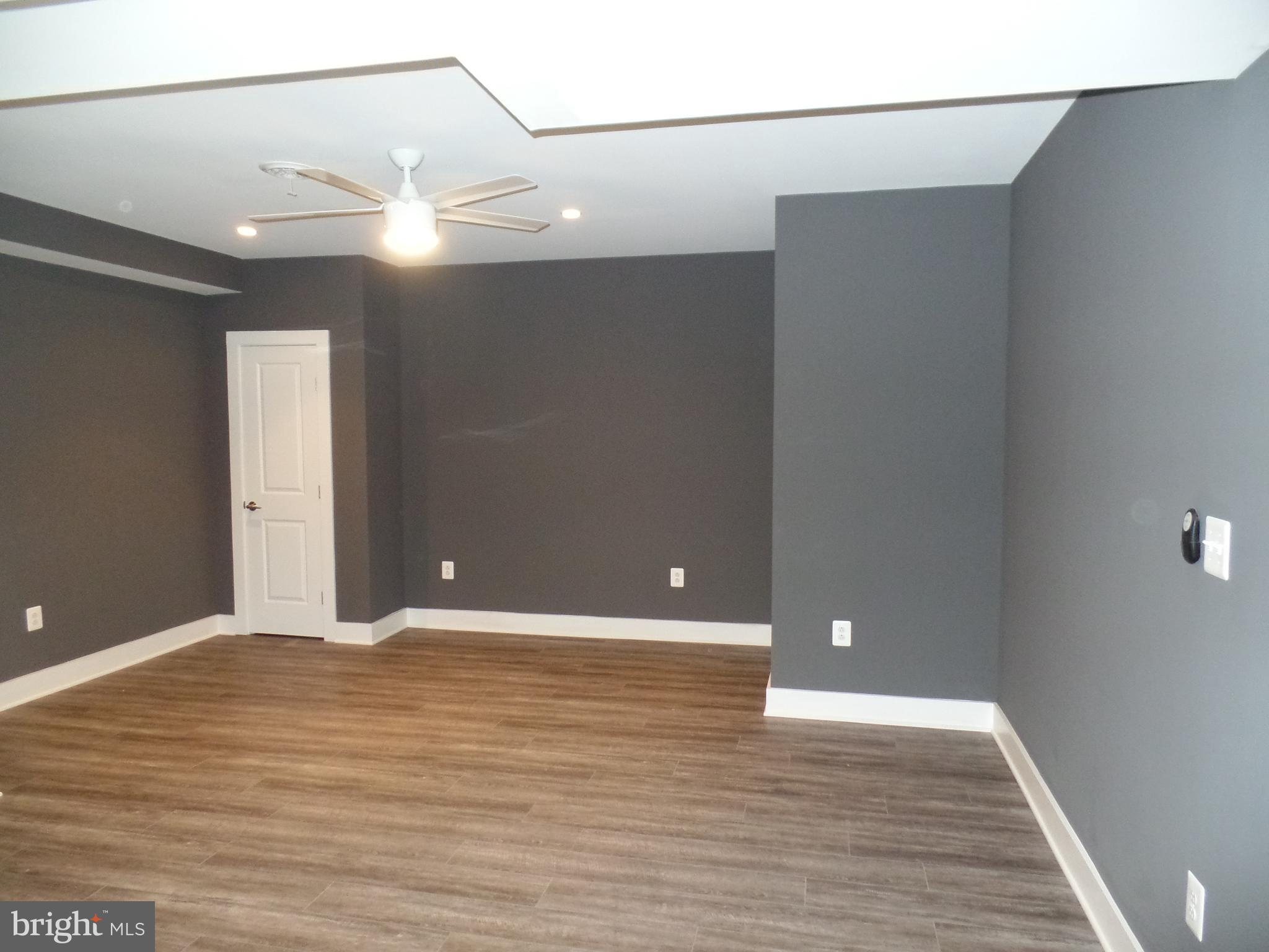 PIMMIT HILLS - Residential