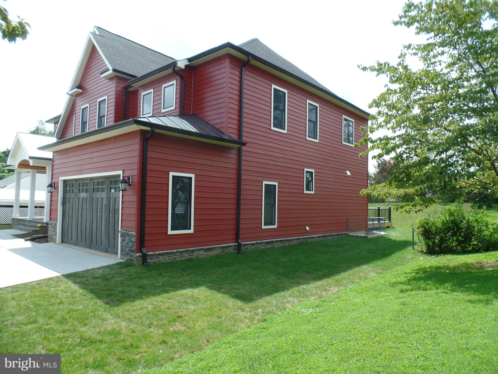 PIMMIT HILLS - Residential