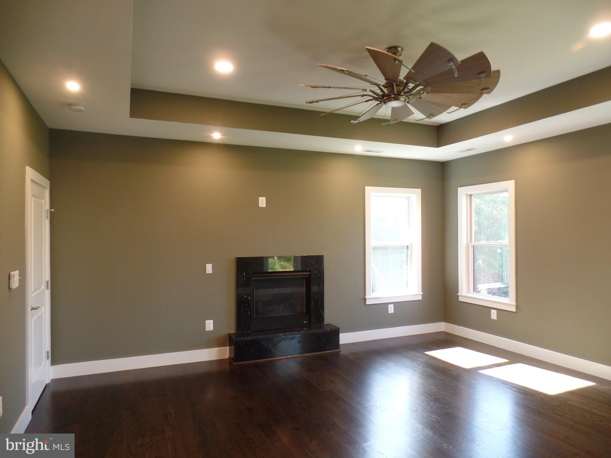 PIMMIT HILLS - Residential