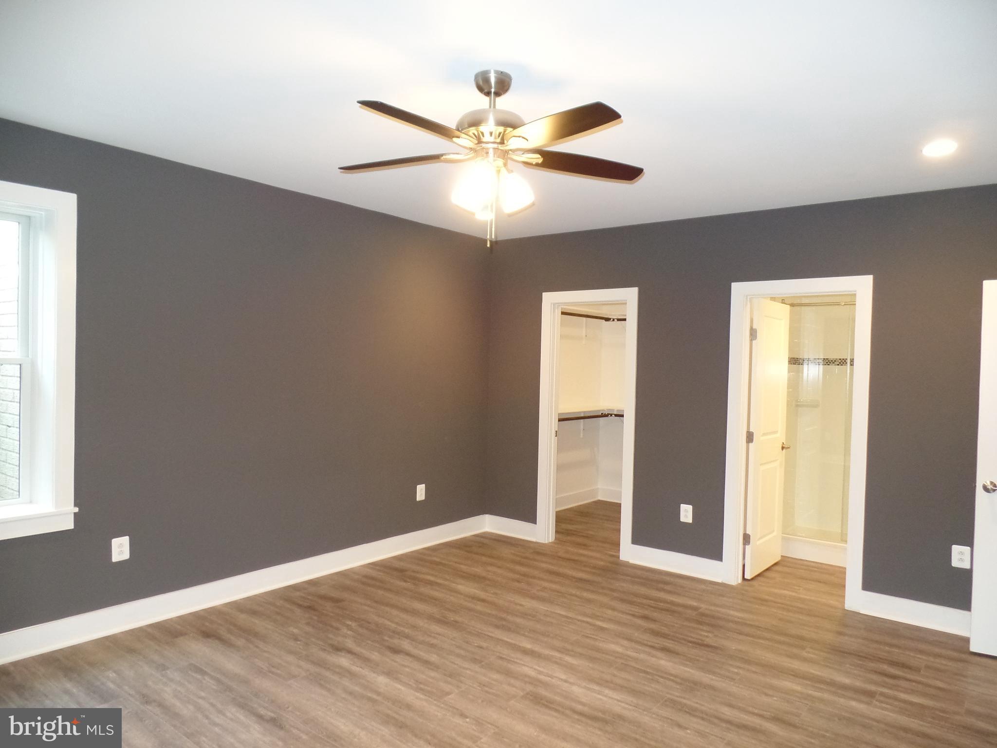 PIMMIT HILLS - Residential