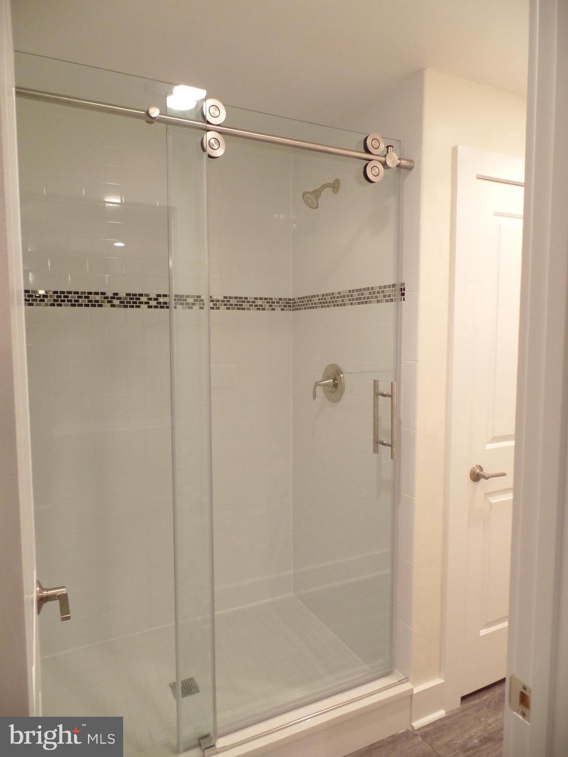 PIMMIT HILLS - Residential