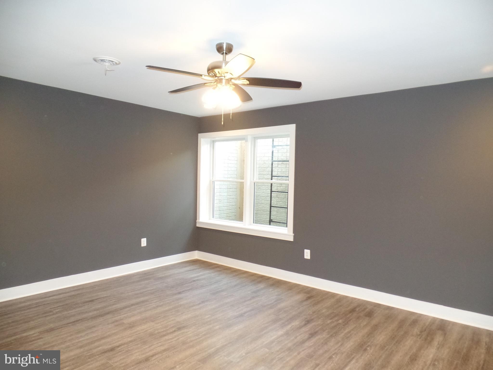 PIMMIT HILLS - Residential