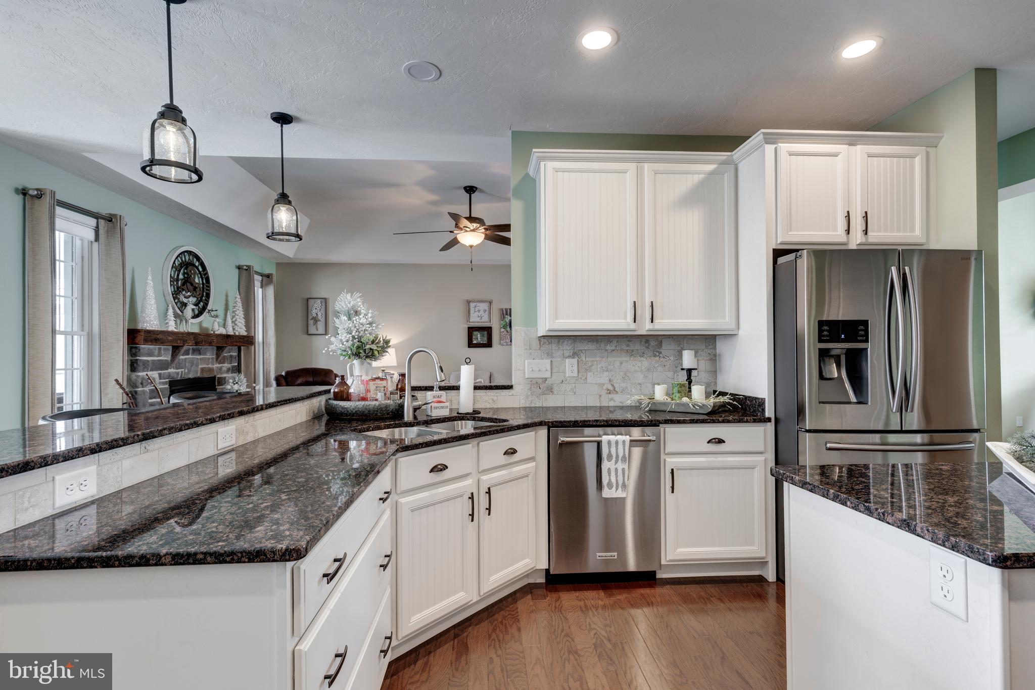 HIGH POINTE NORTH - Residential