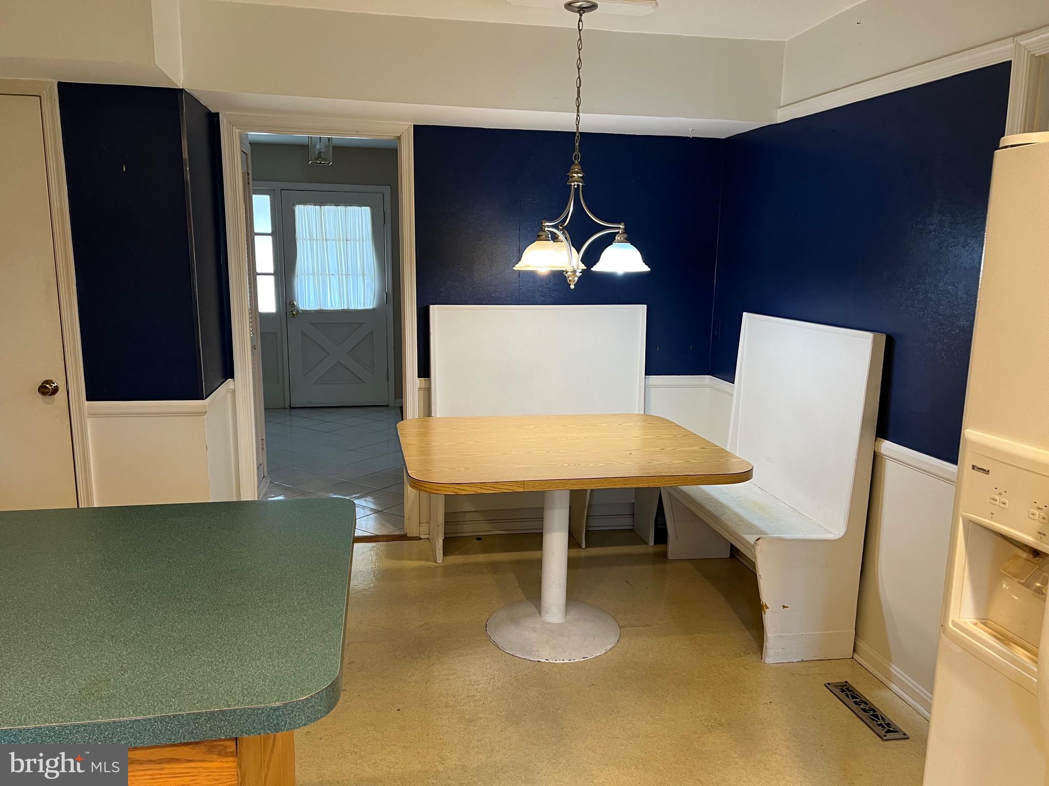 WHITEHURST - Residential