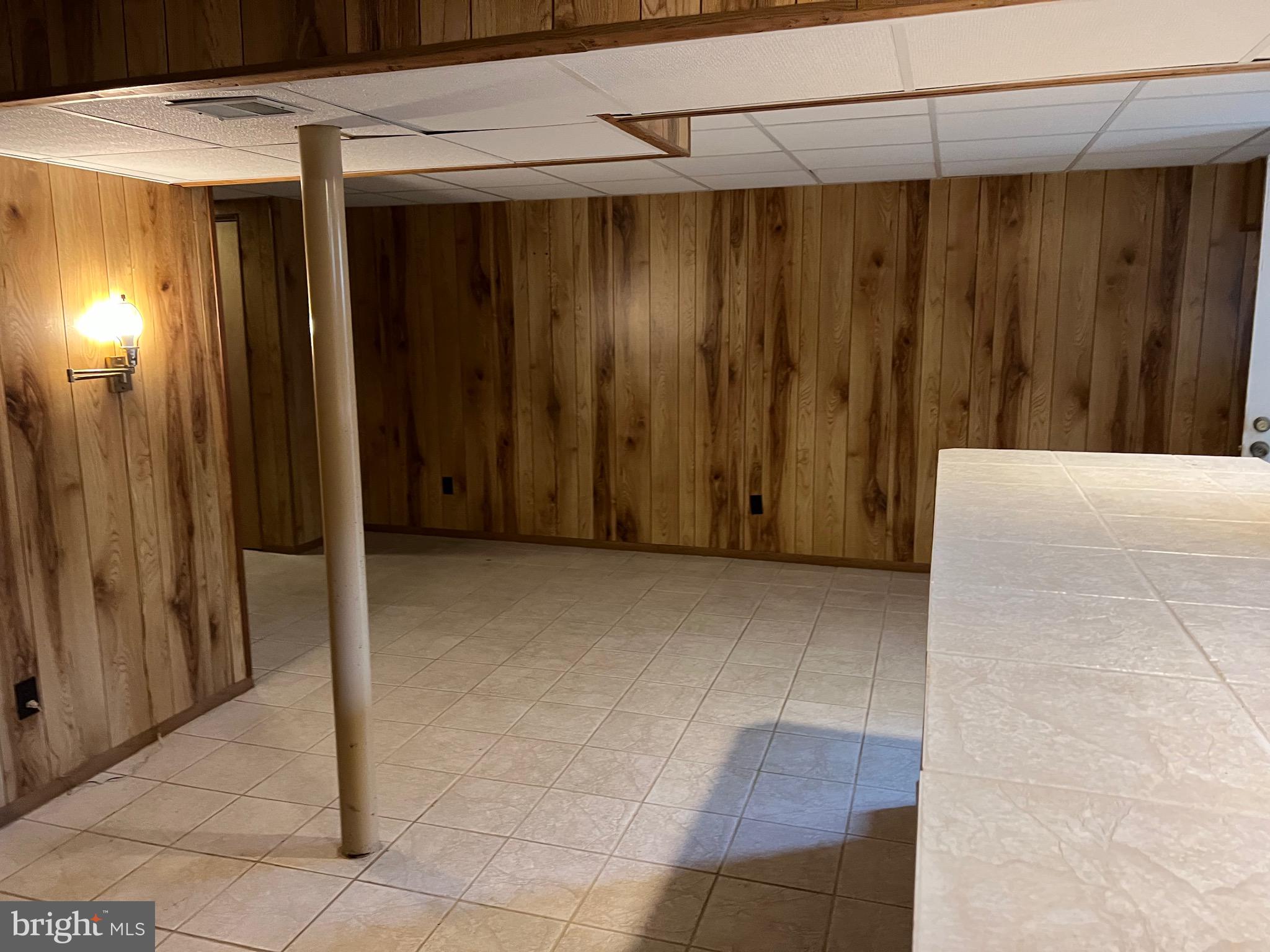 WHITEHURST - Residential