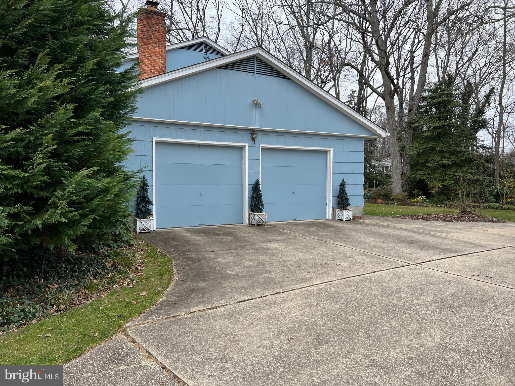 WHITEHURST - Residential