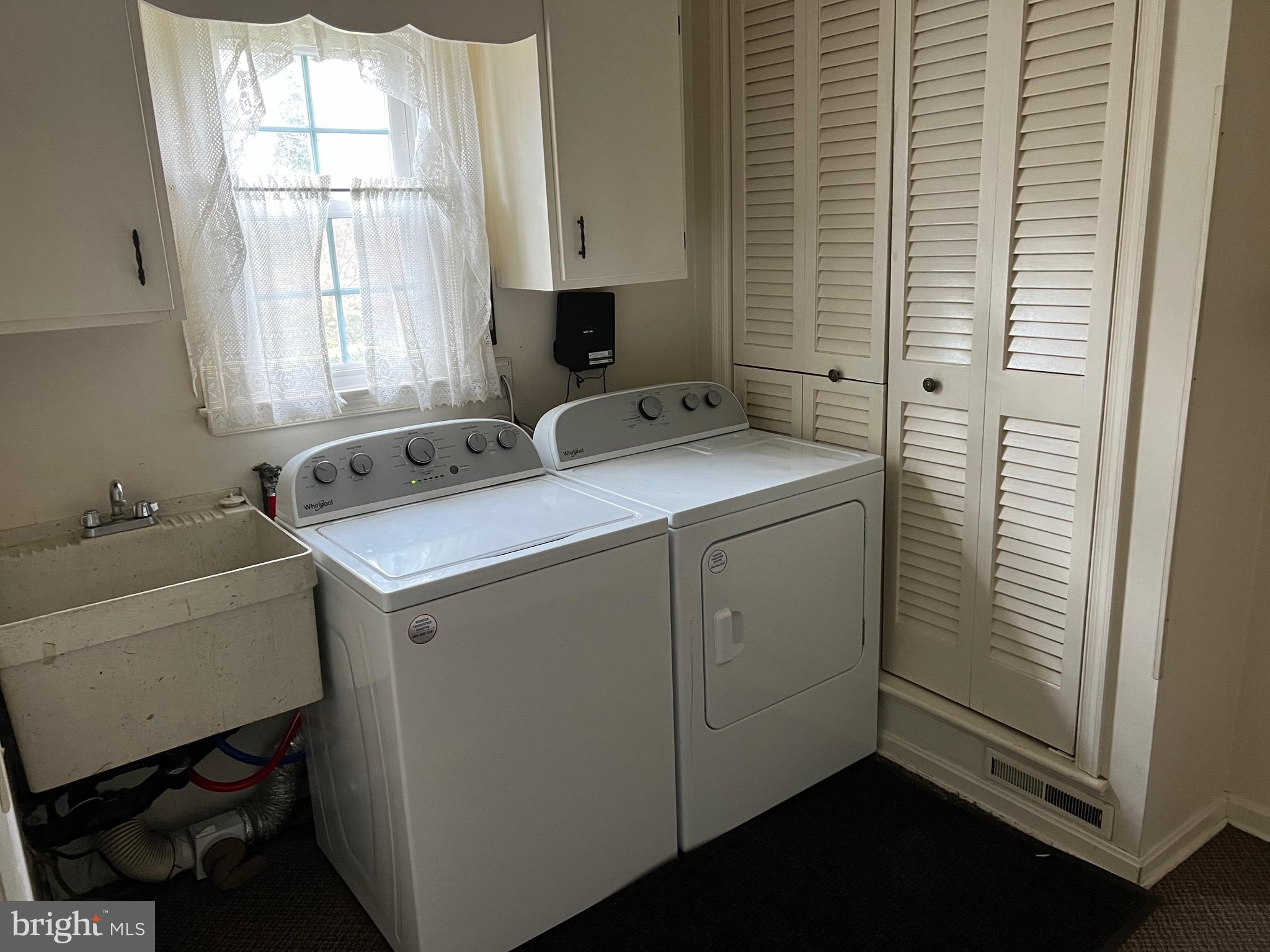 WHITEHURST - Residential