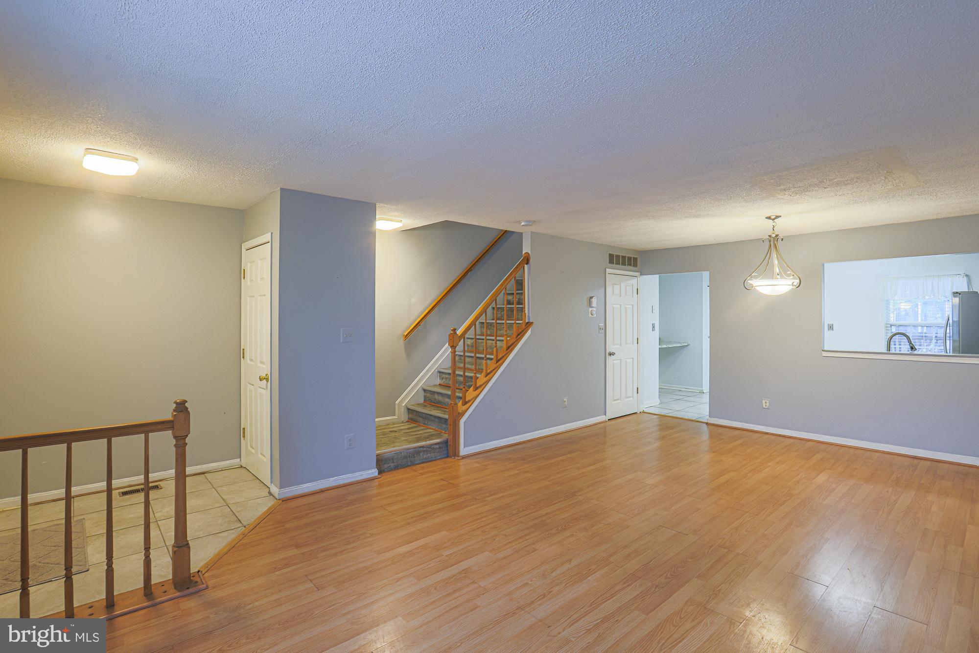 714 SAINT PETERS COURT