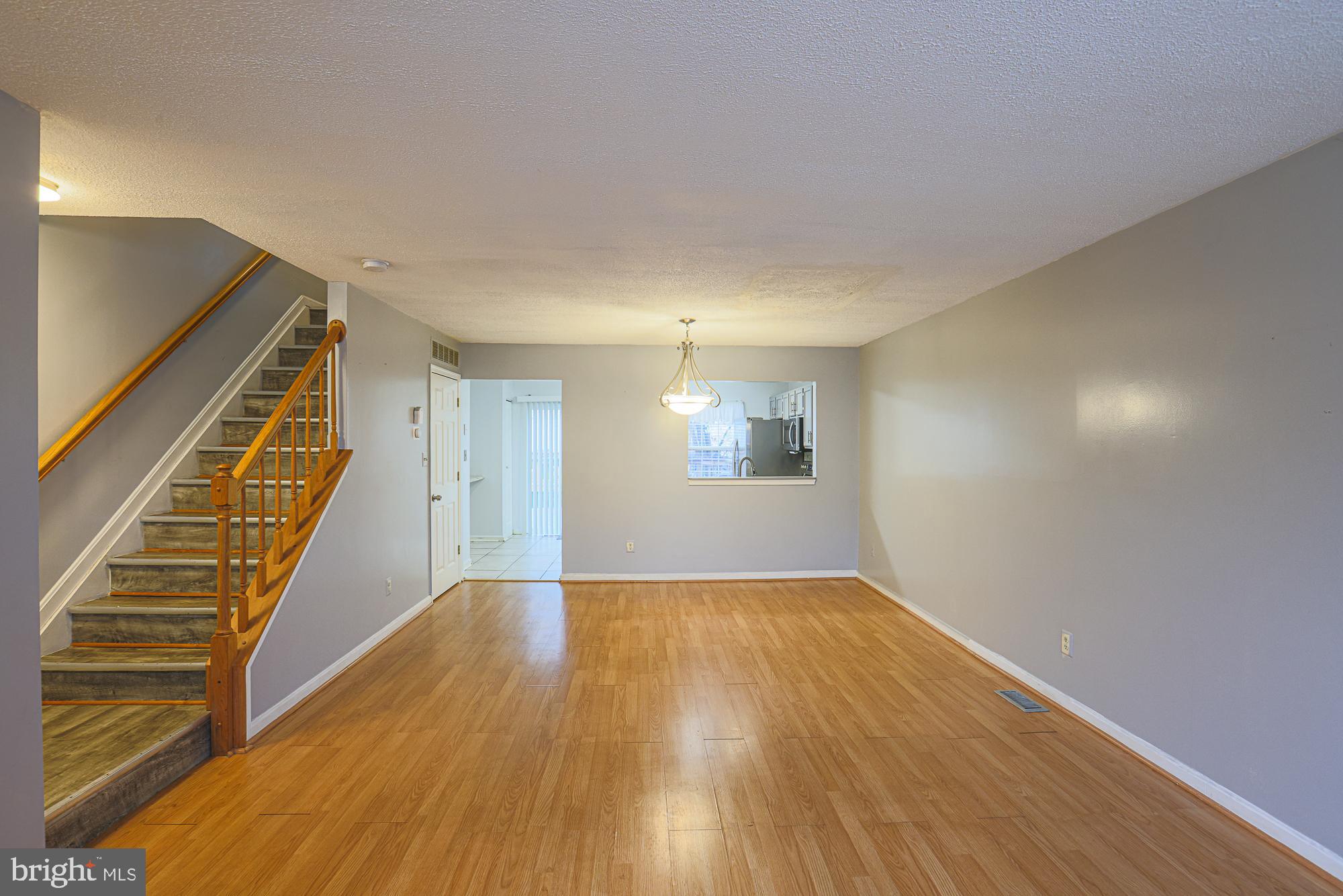 714 SAINT PETERS COURT
