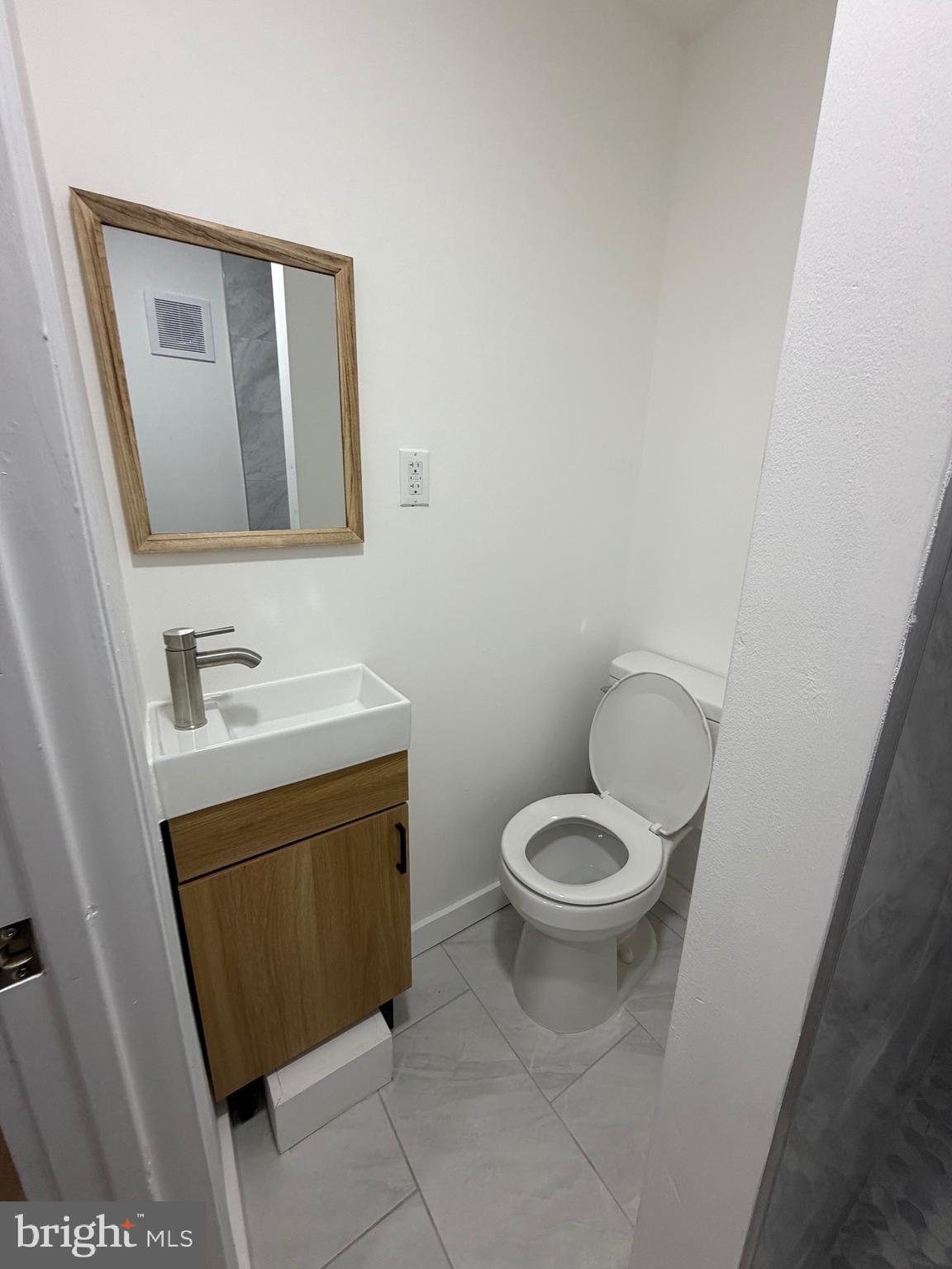 FRANKFORD - Residential