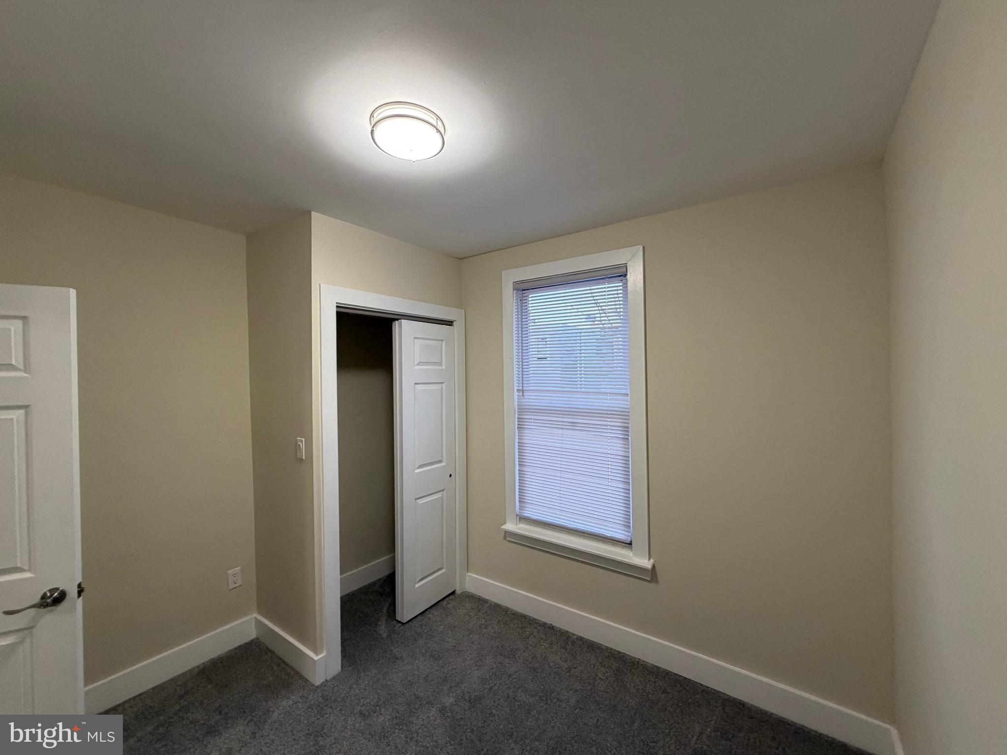 FRANKFORD - Residential