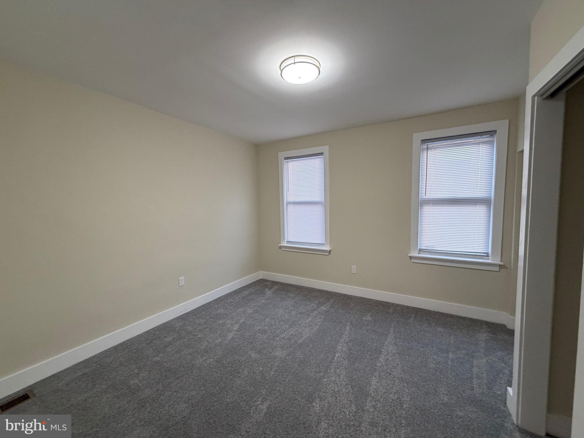 FRANKFORD - Residential