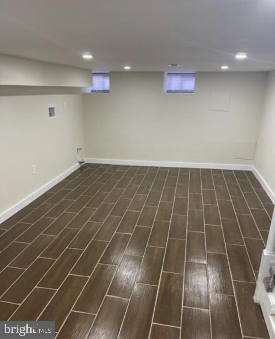 FRANKFORD - Residential