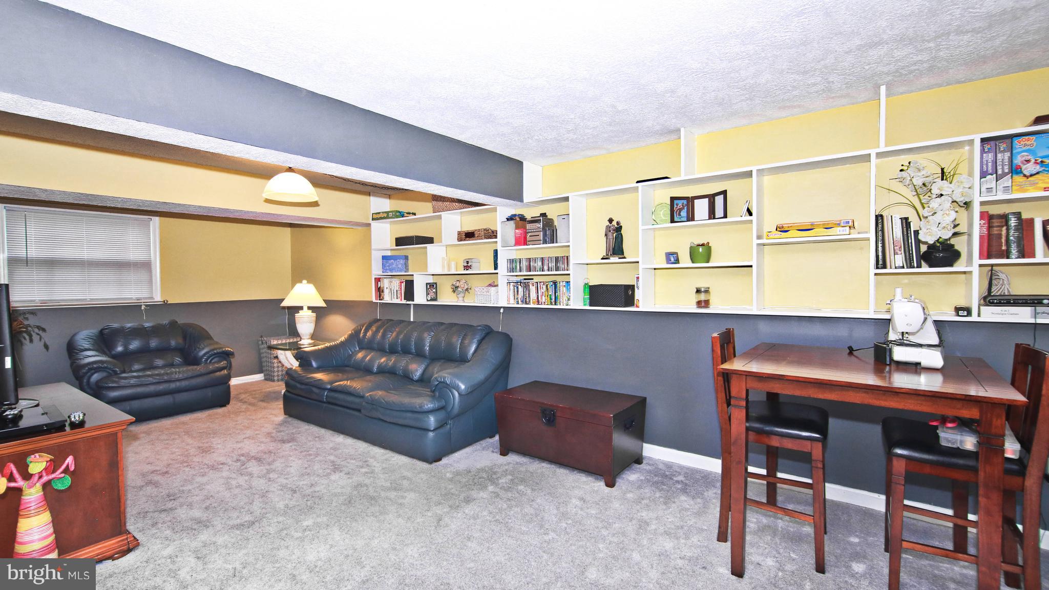 OWEN BROWN ESTATES - Residential