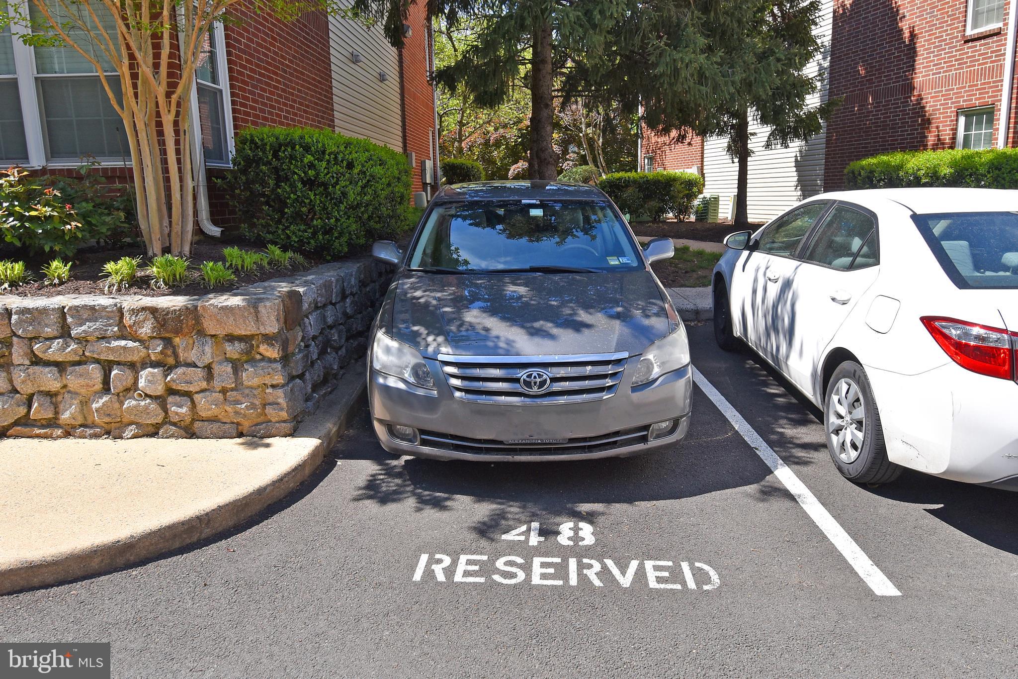 POINTE AT PARK CENTER - Residential