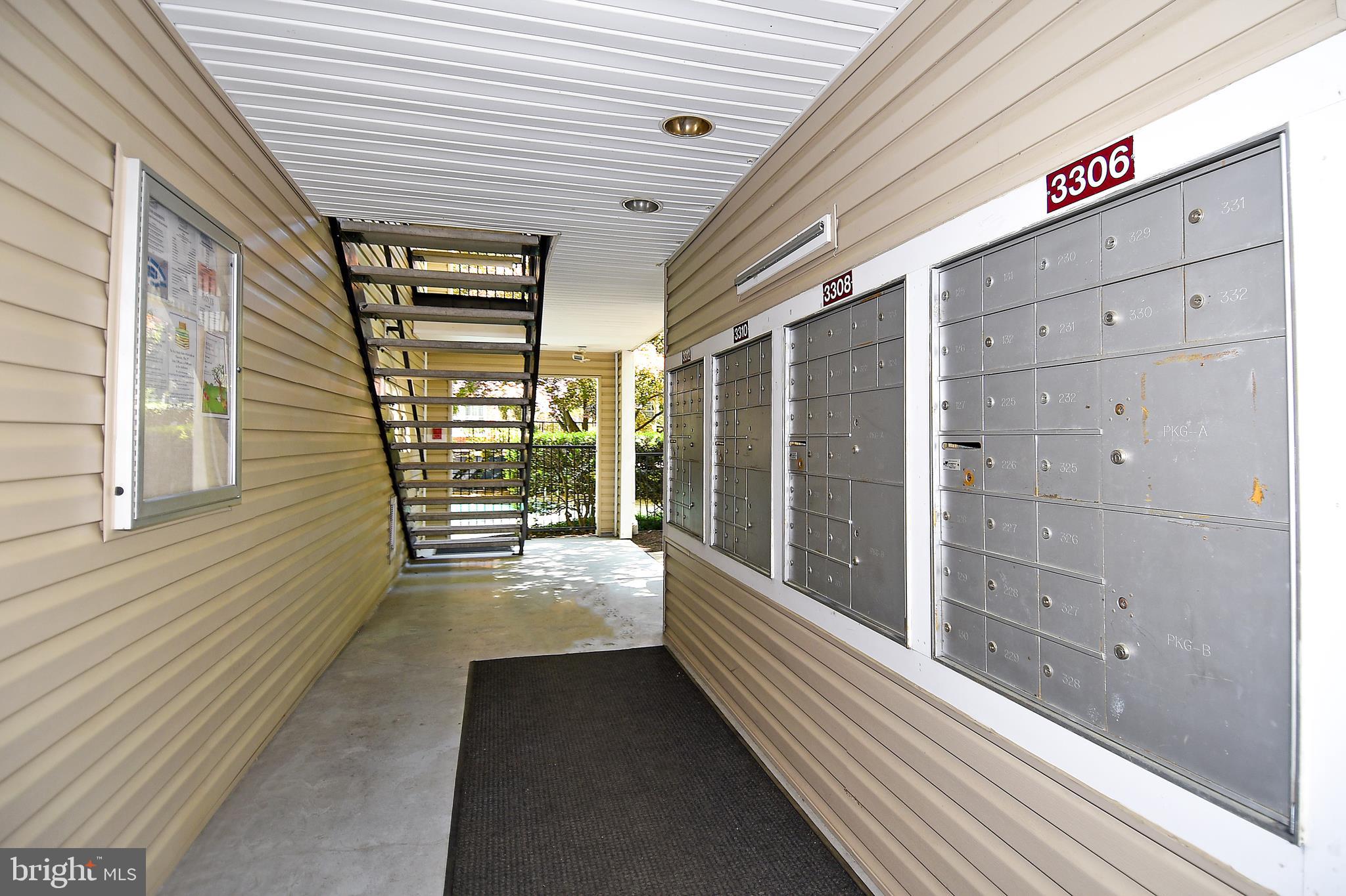 POINTE AT PARK CENTER - Residential