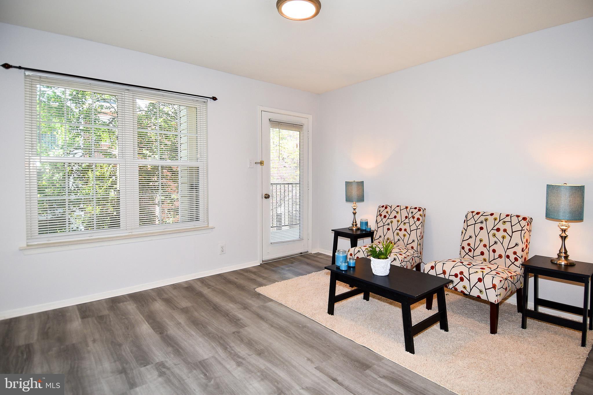 POINTE AT PARK CENTER - Residential