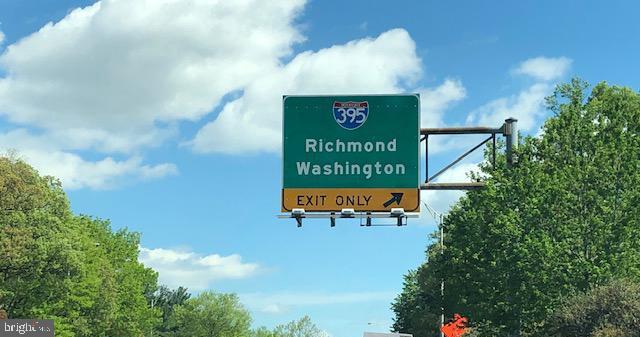 POINTE AT PARK CENTER - Residential