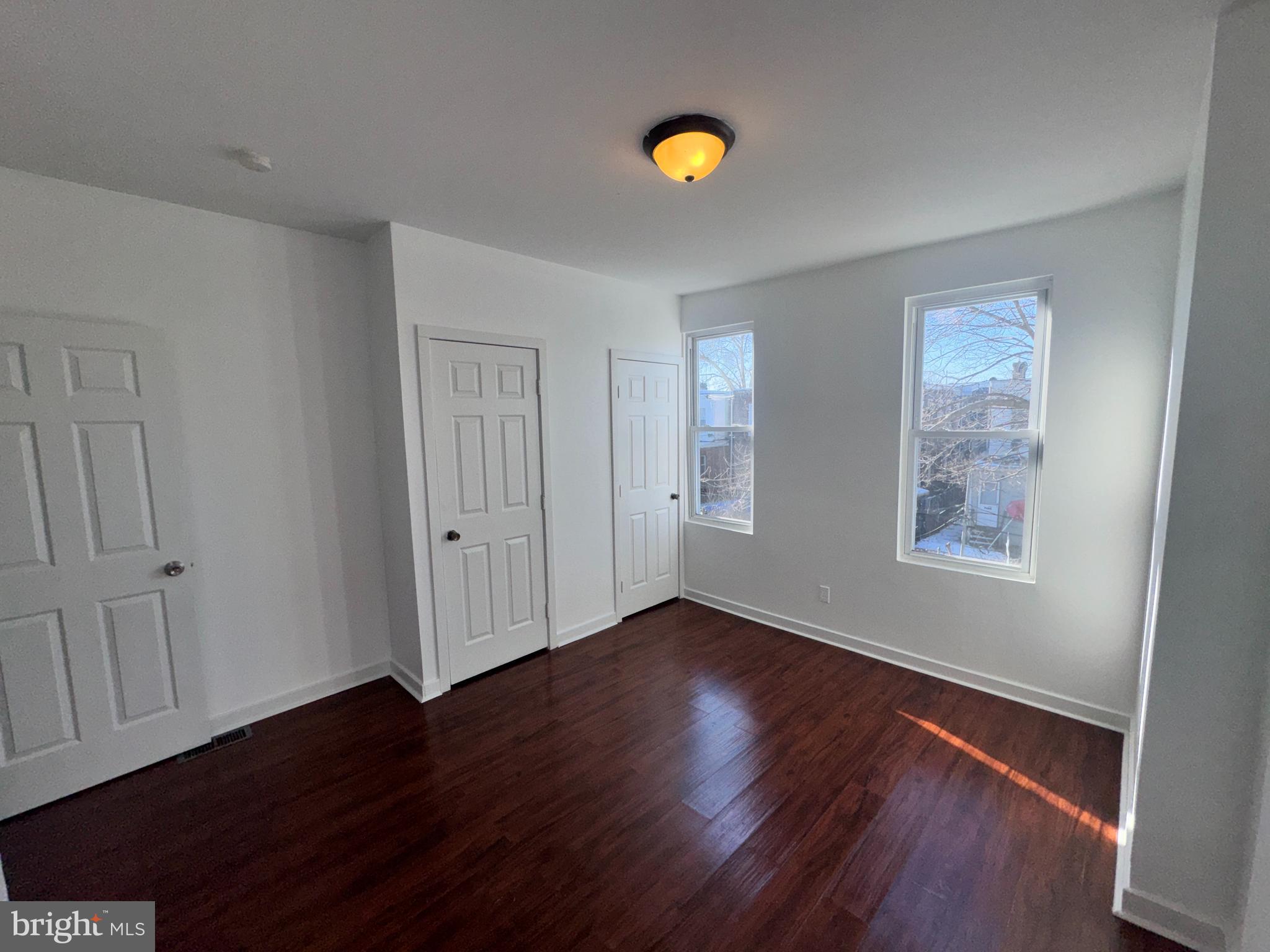 MILL CREEK - Residential