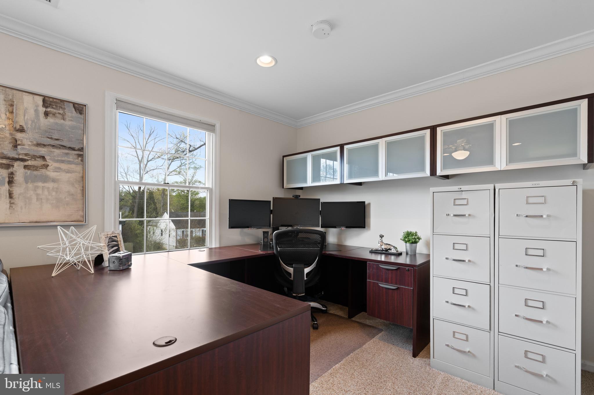 PIMMIT HILLS - Residential