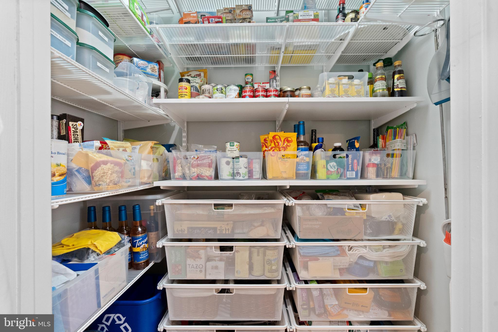 PIMMIT HILLS - Residential