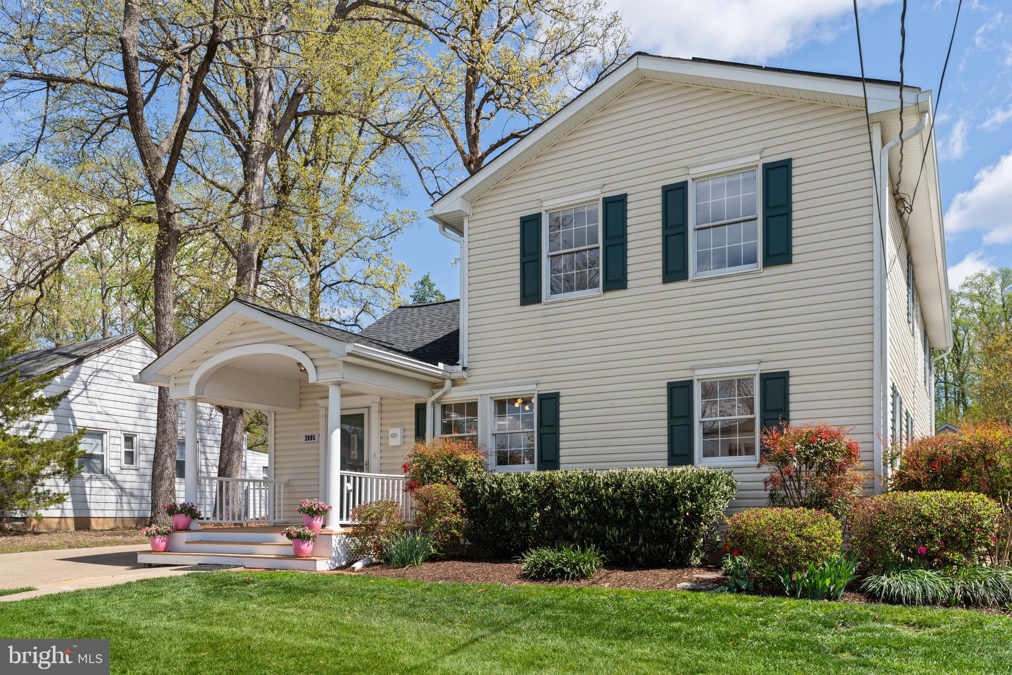 PIMMIT HILLS - Residential