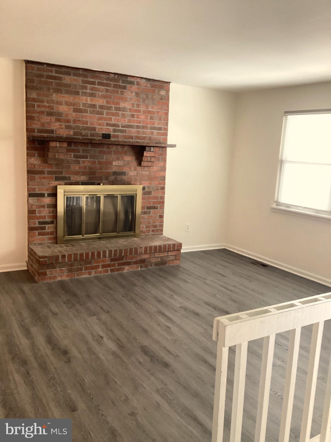 CATONSVILLE MANOR - Residential