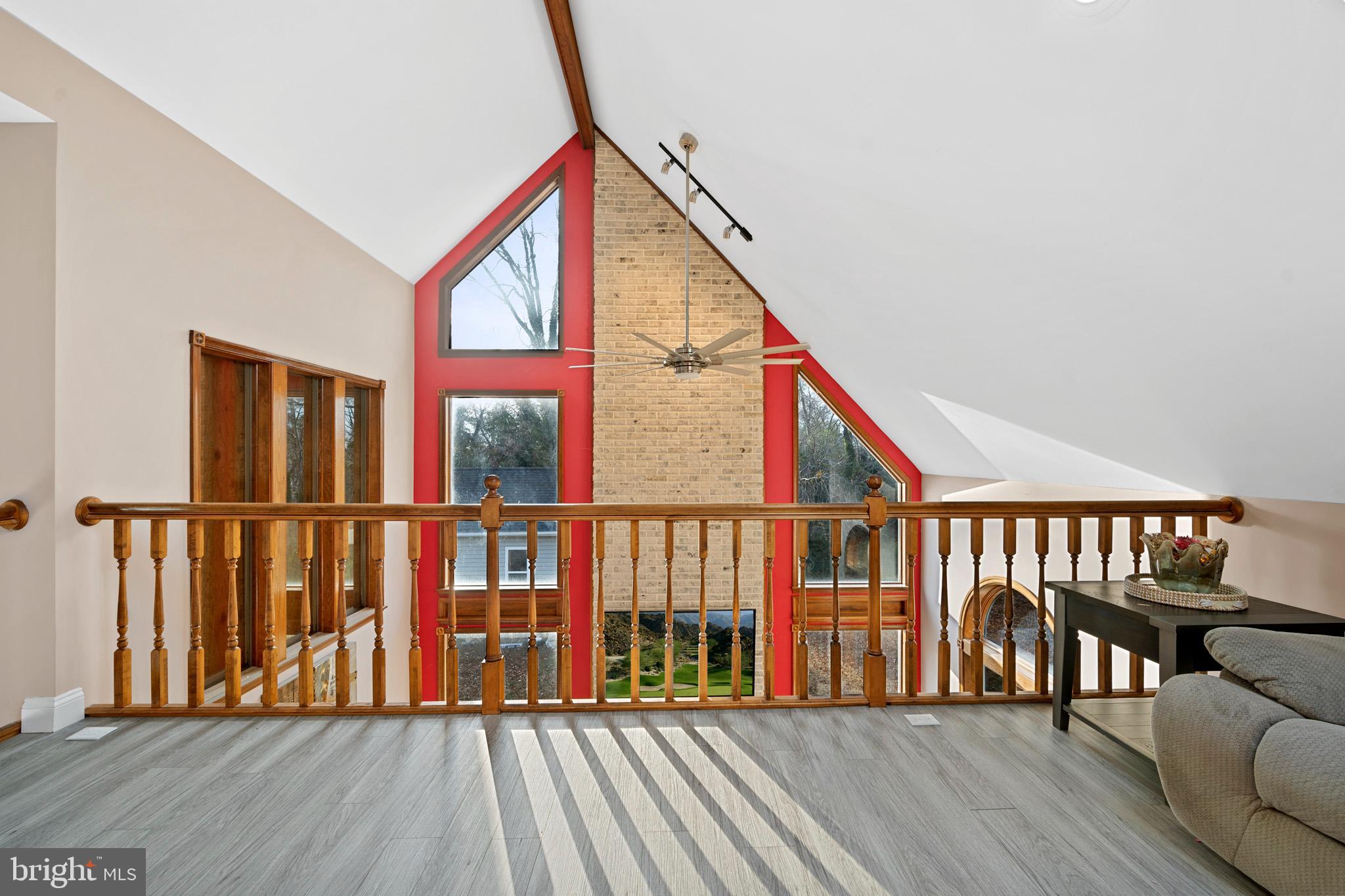 ROUSBY HALL WOODS - Residential