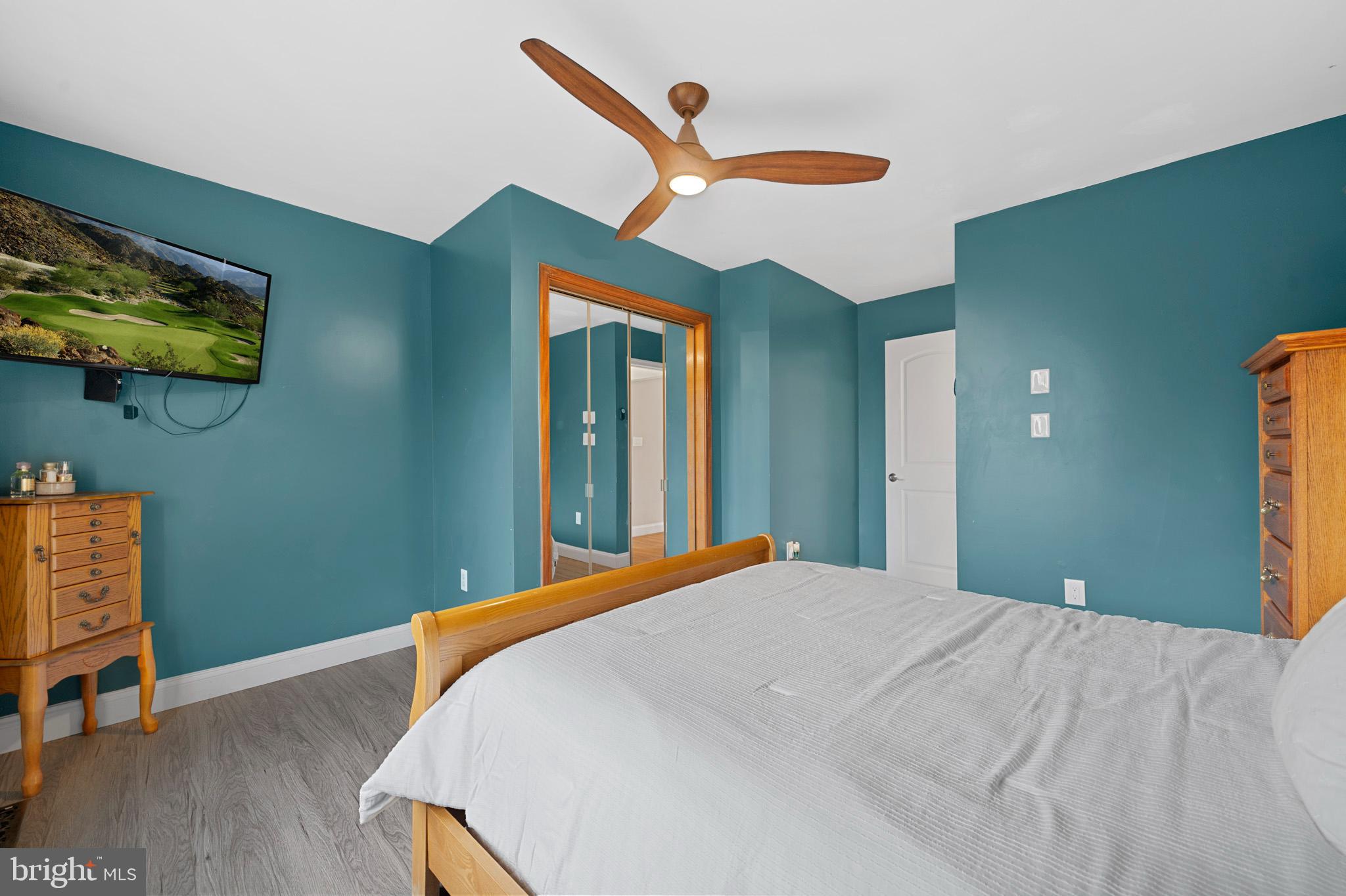 ROUSBY HALL WOODS - Residential