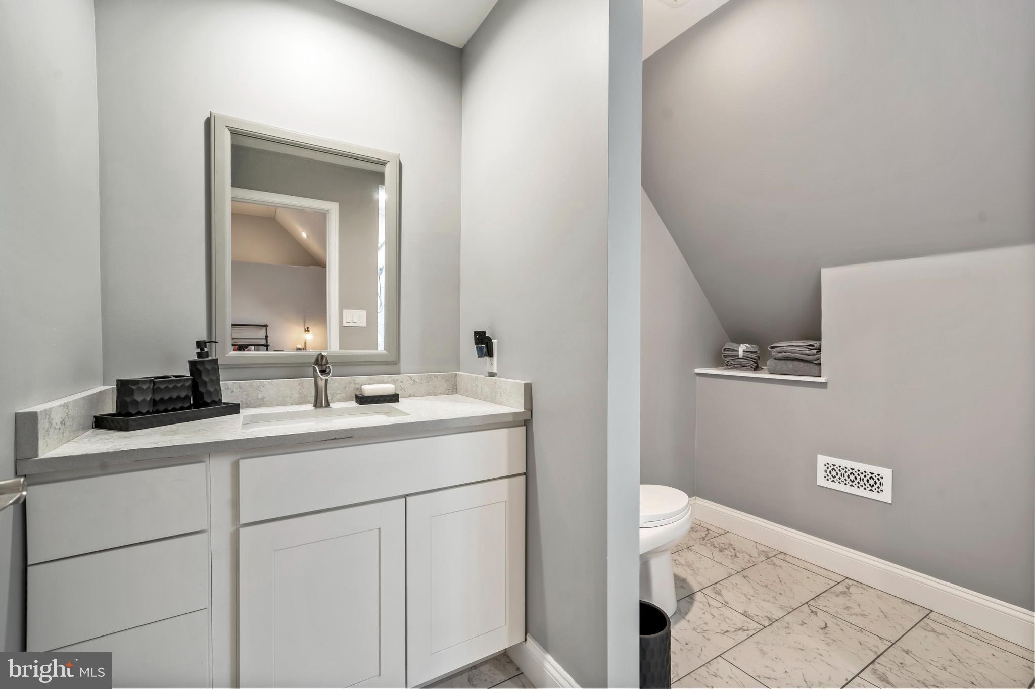 ROUSBY HALL WOODS - Residential