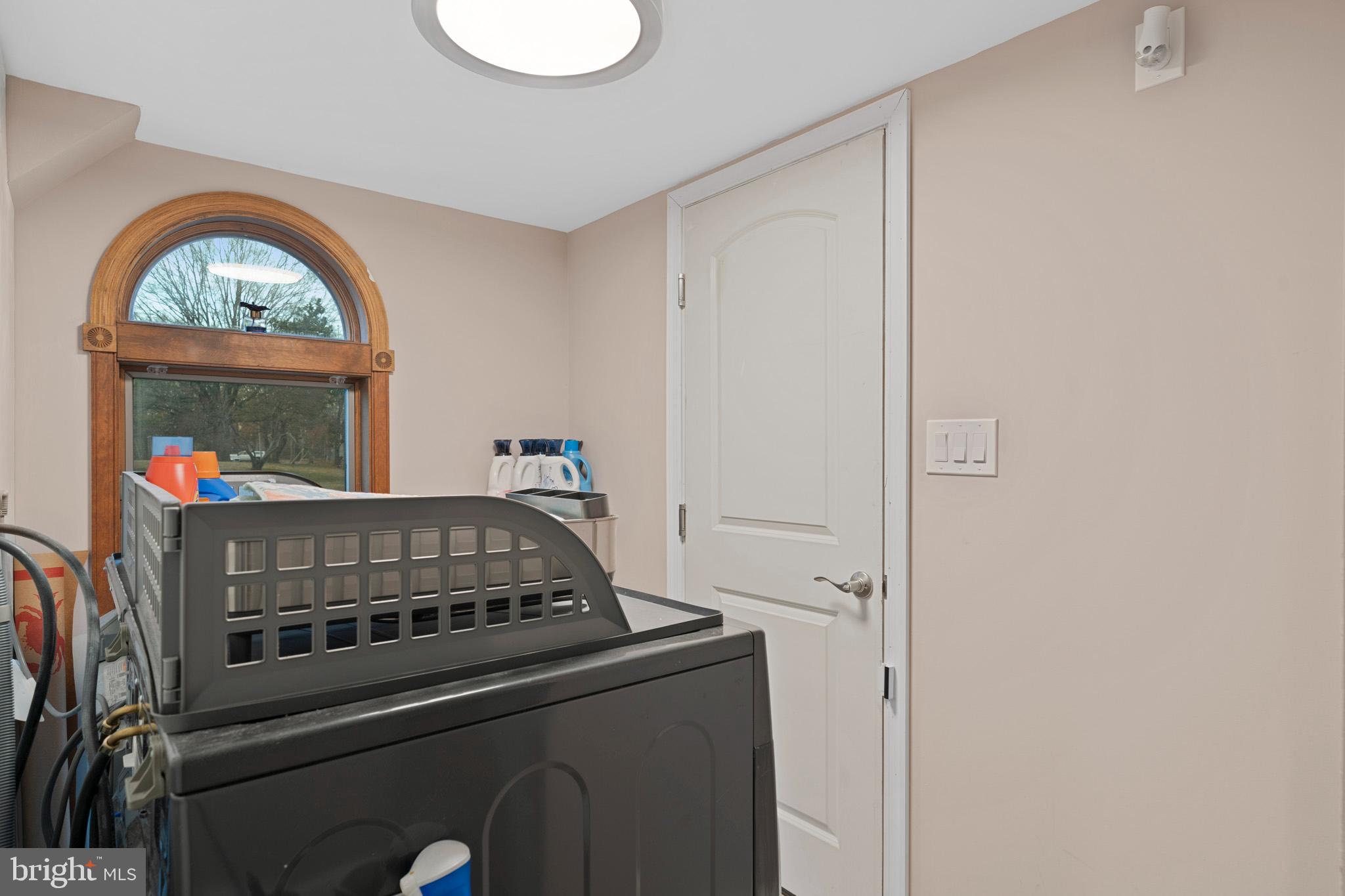 ROUSBY HALL WOODS - Residential