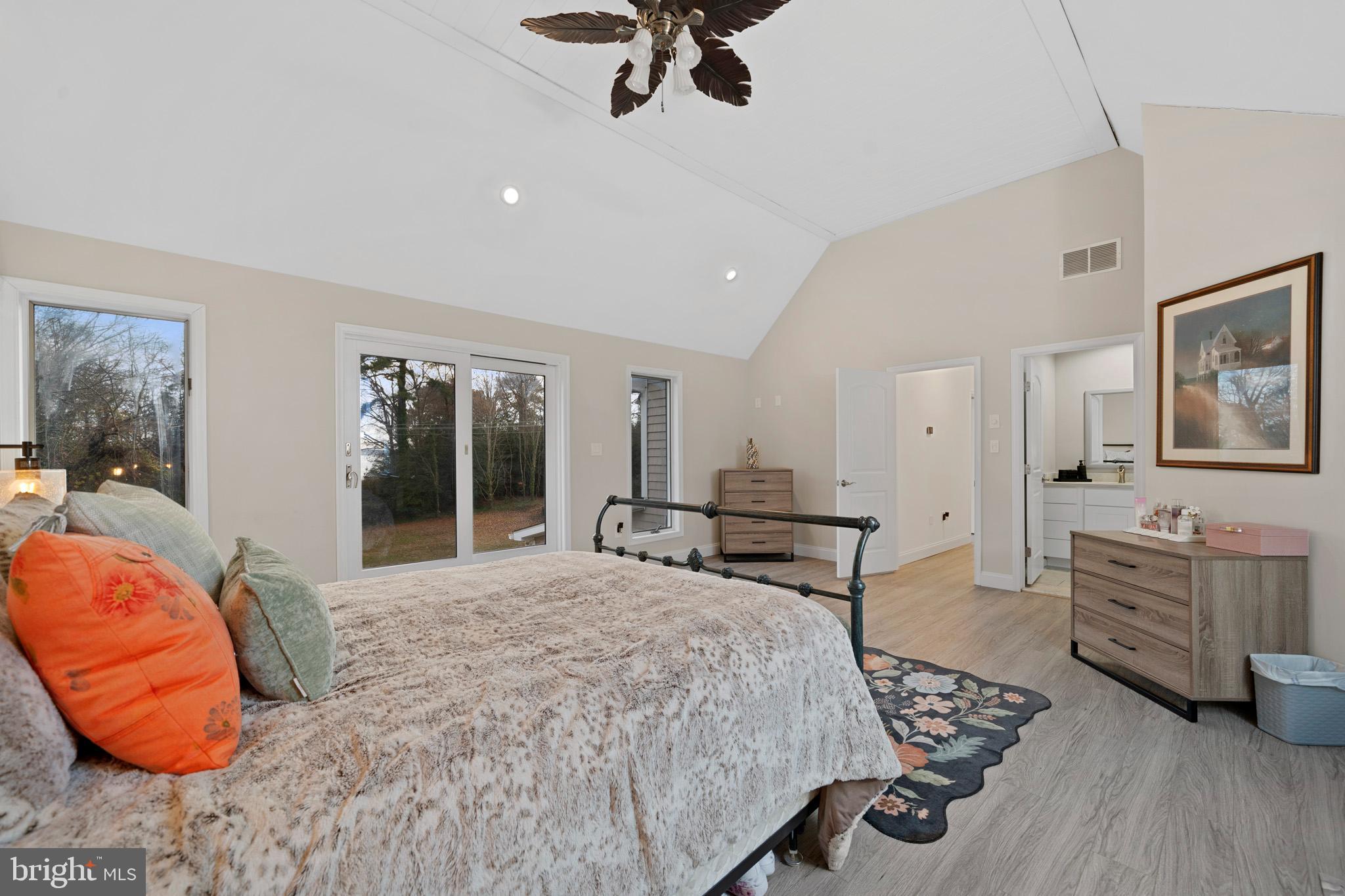 ROUSBY HALL WOODS - Residential