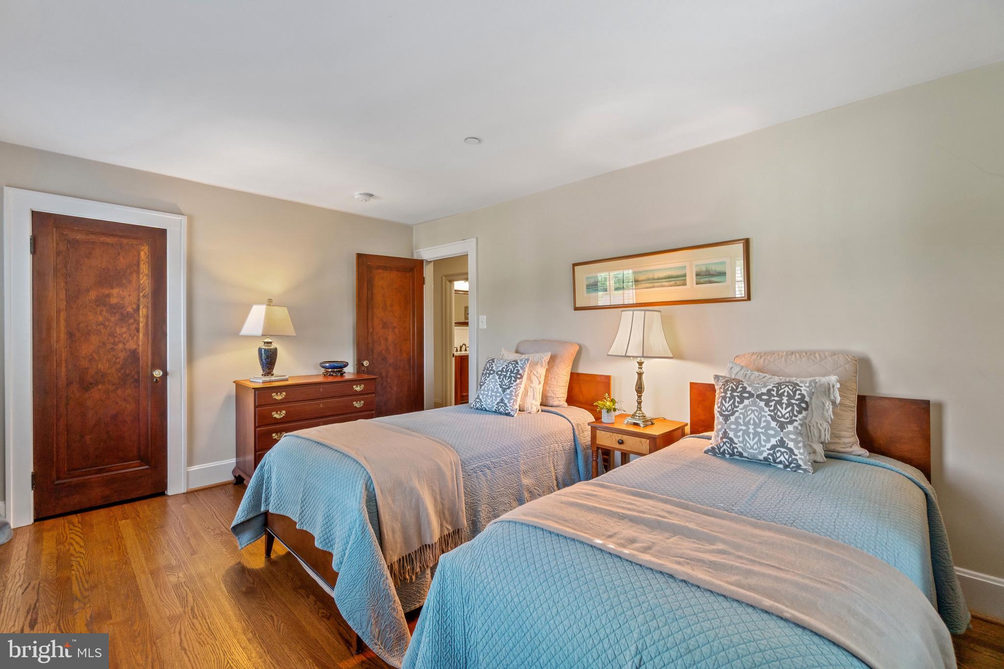 PARKWOOD - Residential