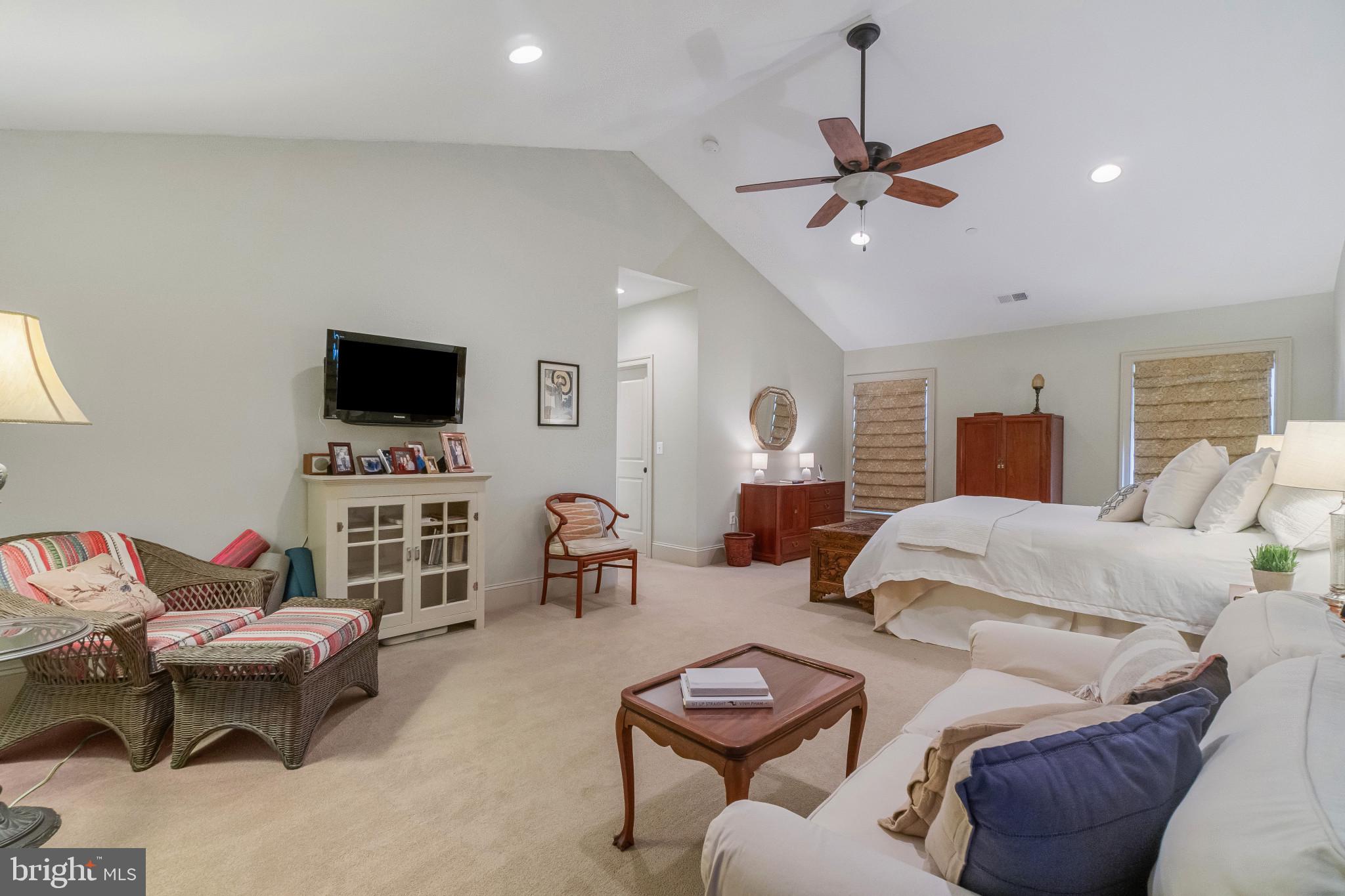 PARKWOOD - Residential