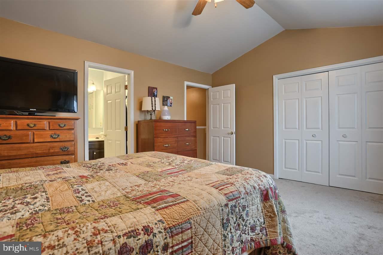 CAPITAL RIDGE - Residential