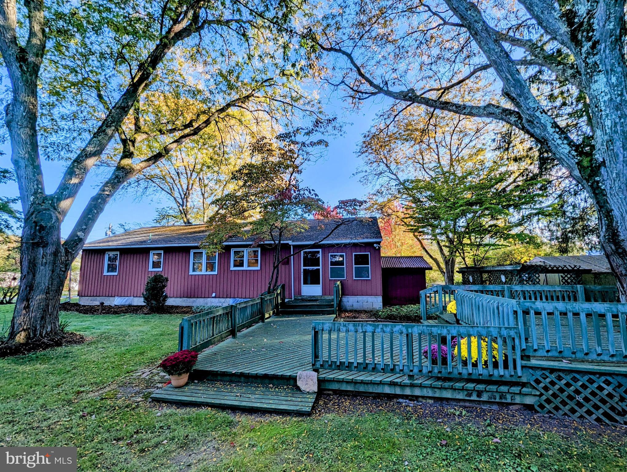 THE HILL - Residential