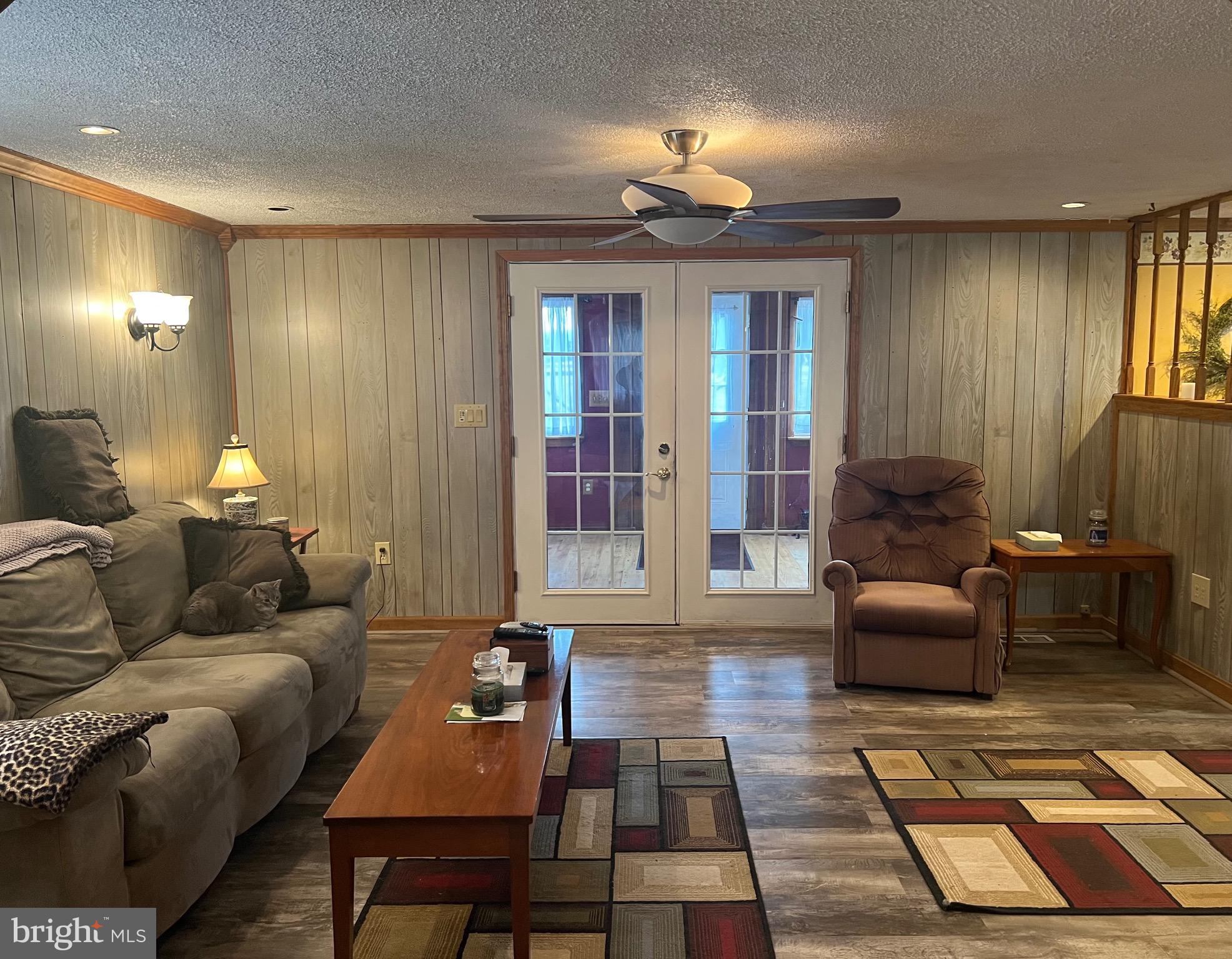 SLEEPY CREEK ORCHARD - Residential