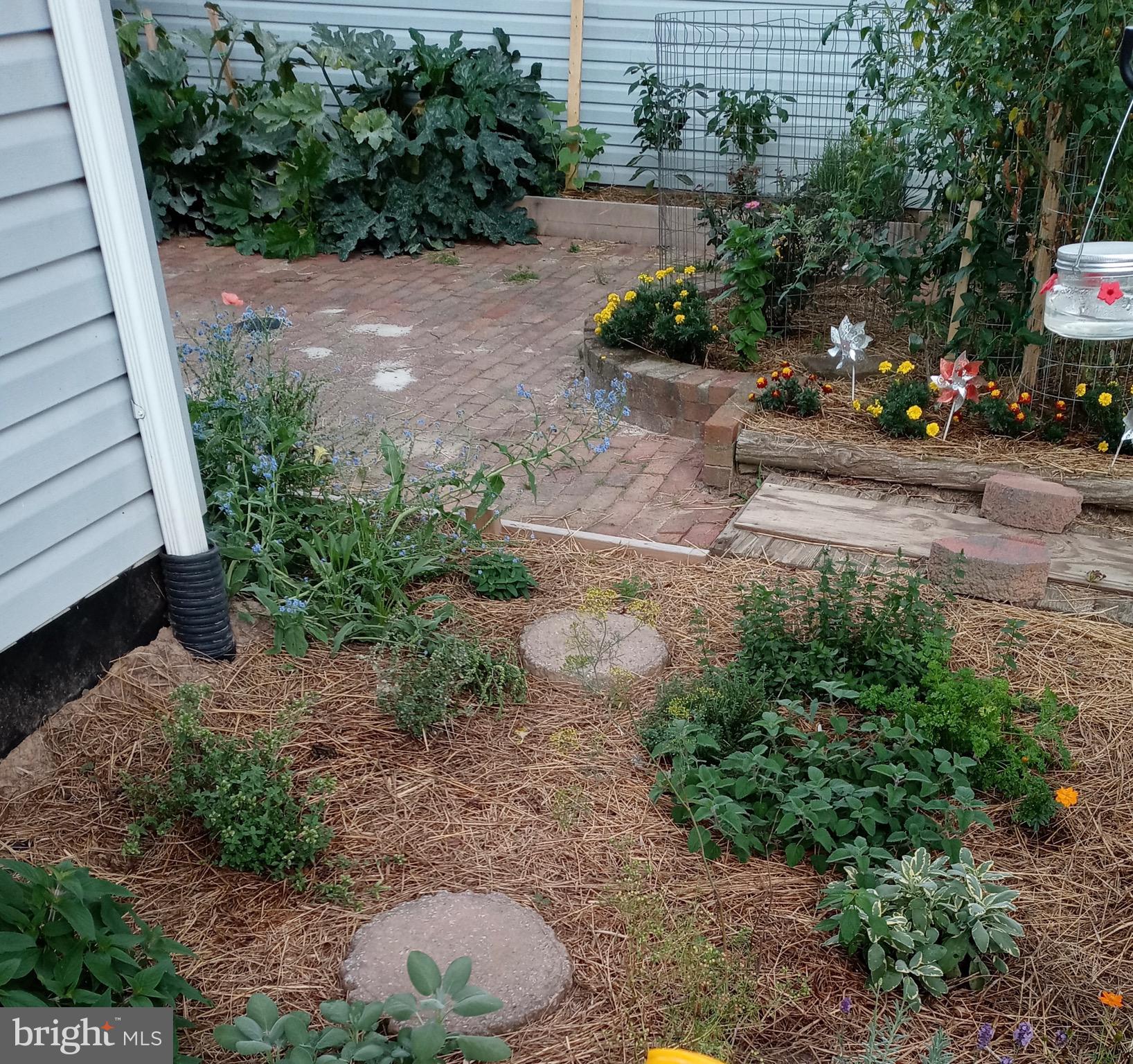 SLEEPY CREEK ORCHARD - Residential