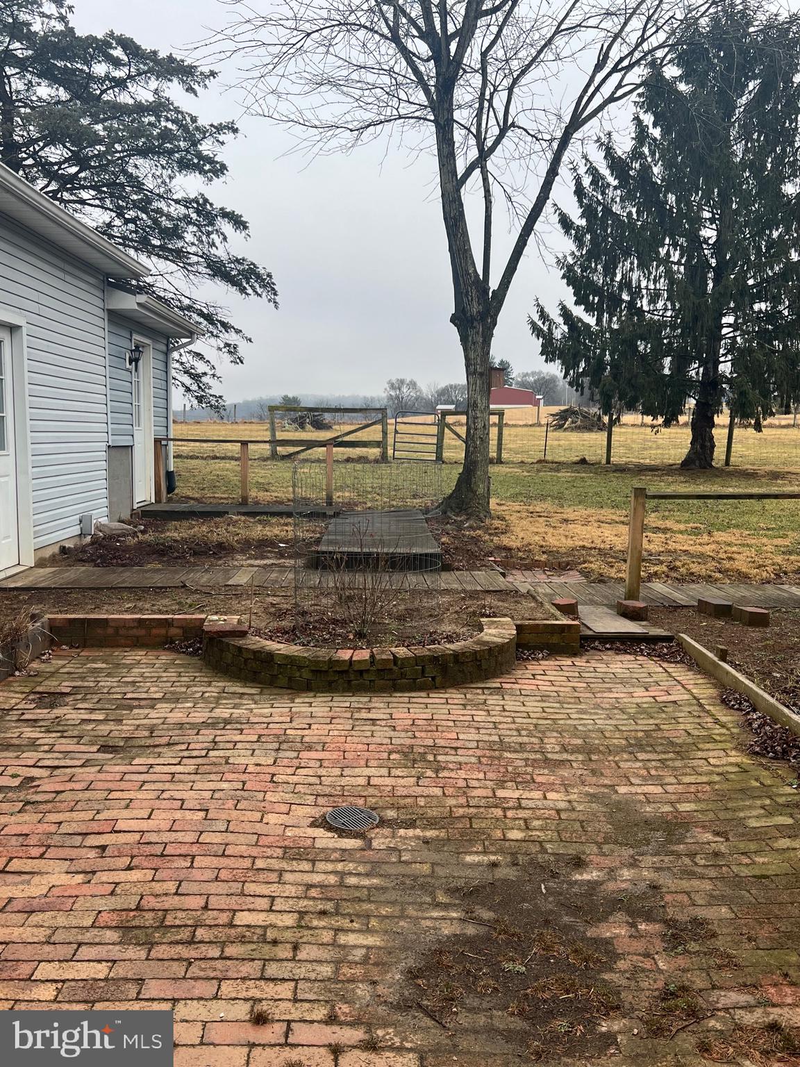 SLEEPY CREEK ORCHARD - Residential