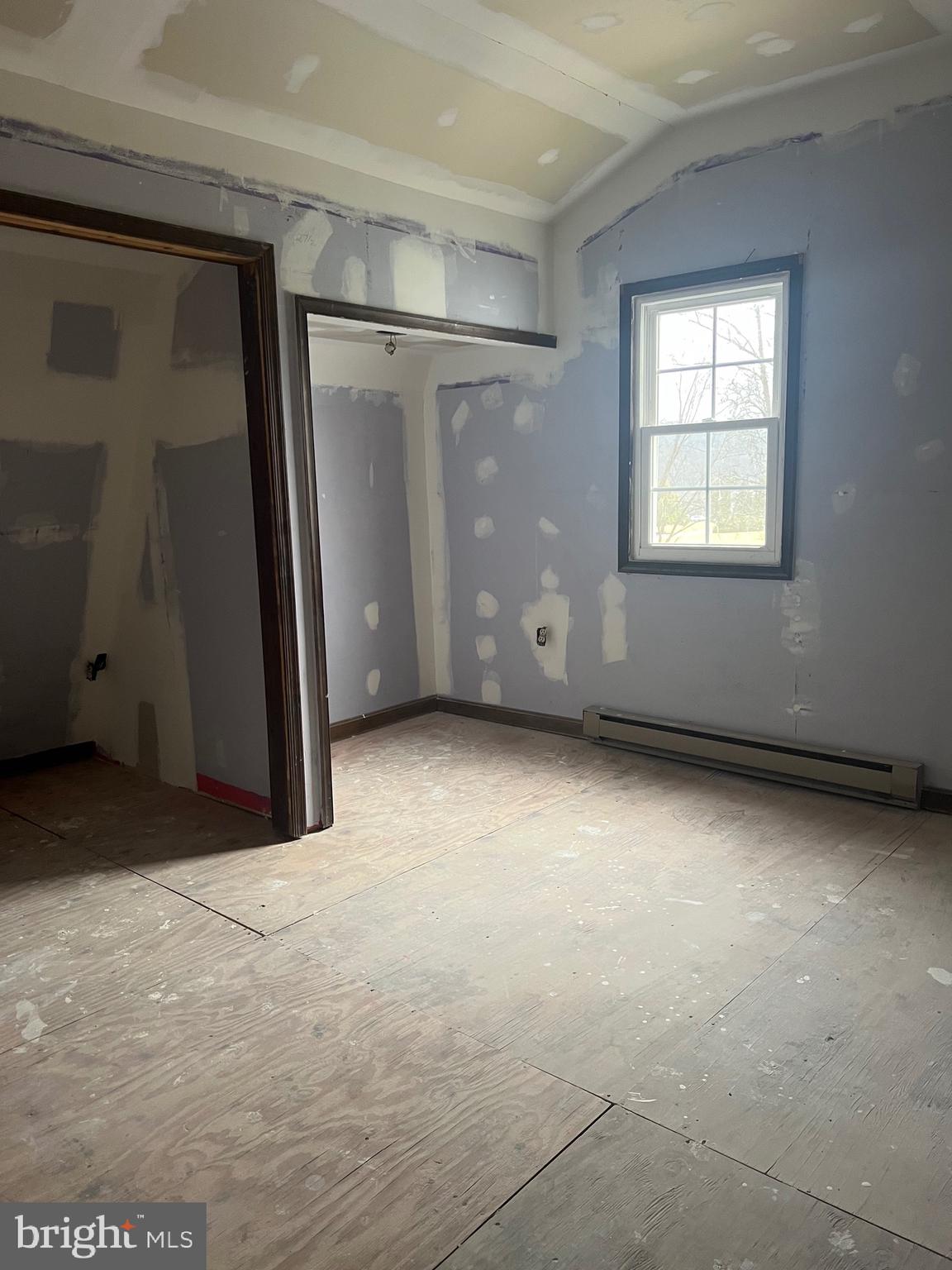 SLEEPY CREEK ORCHARD - Residential