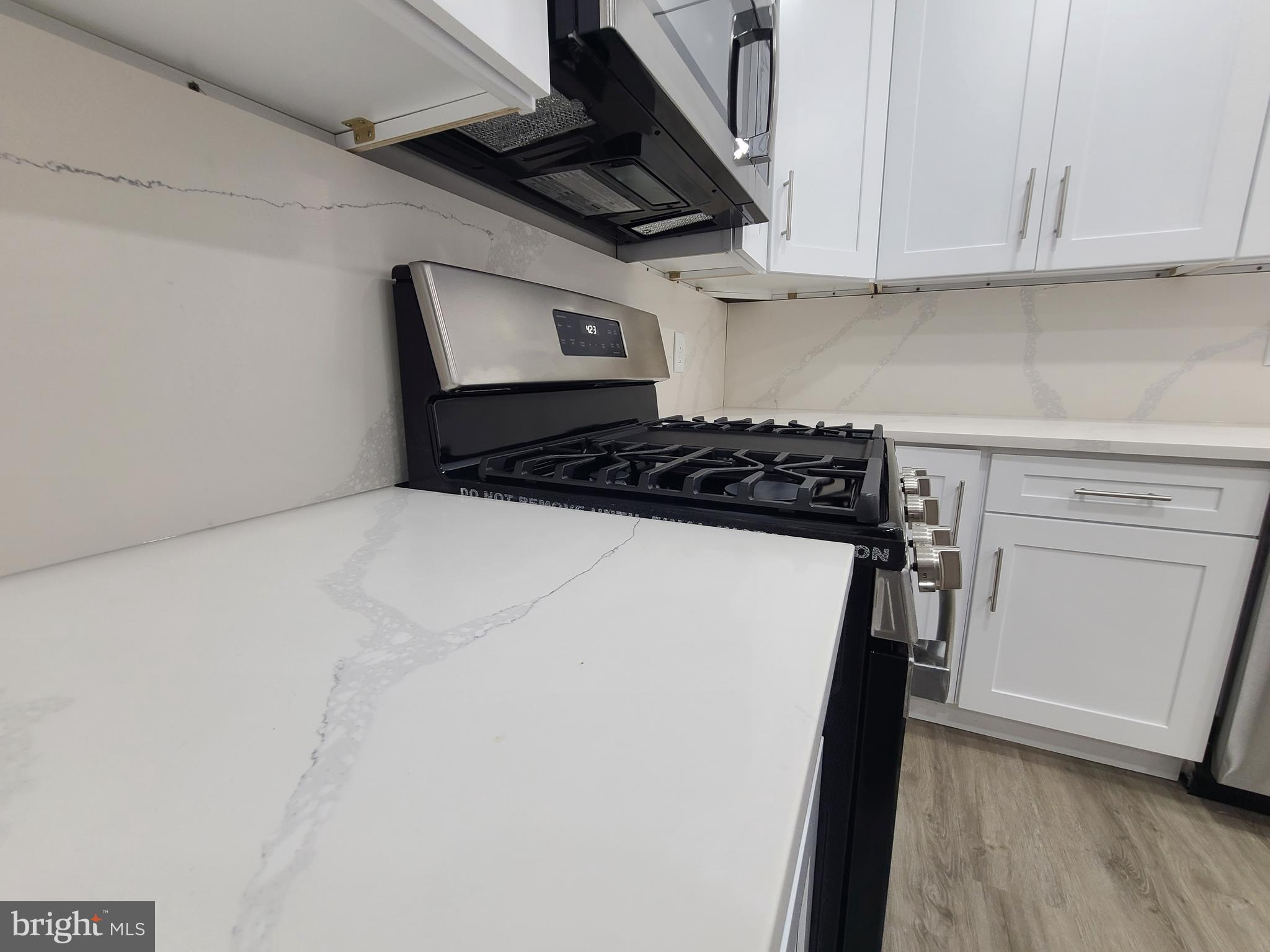 WEST OAK LANE - Residential