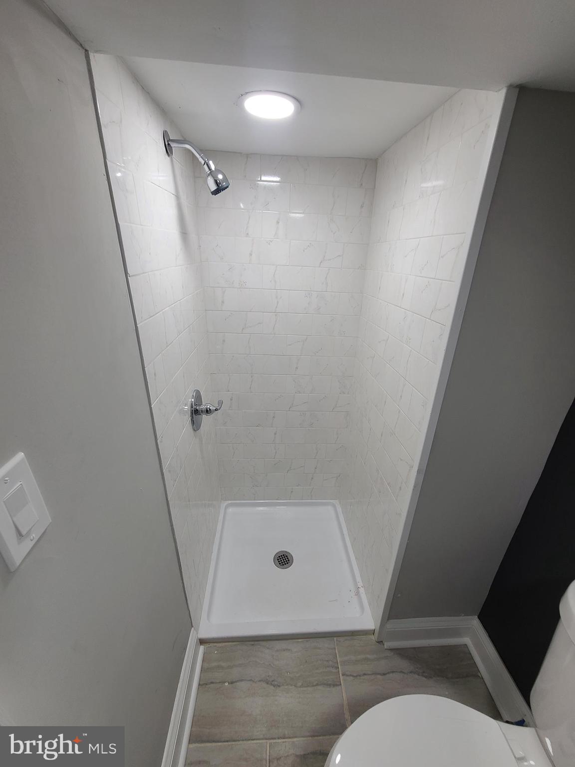 WEST OAK LANE - Residential