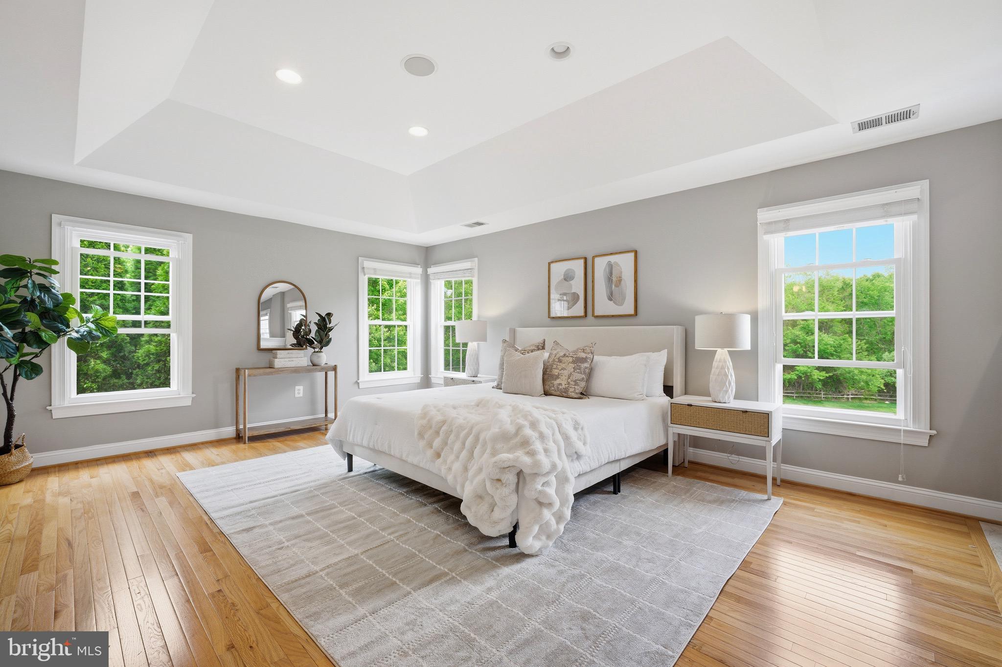 MANORS OF FOX MILL - Residential