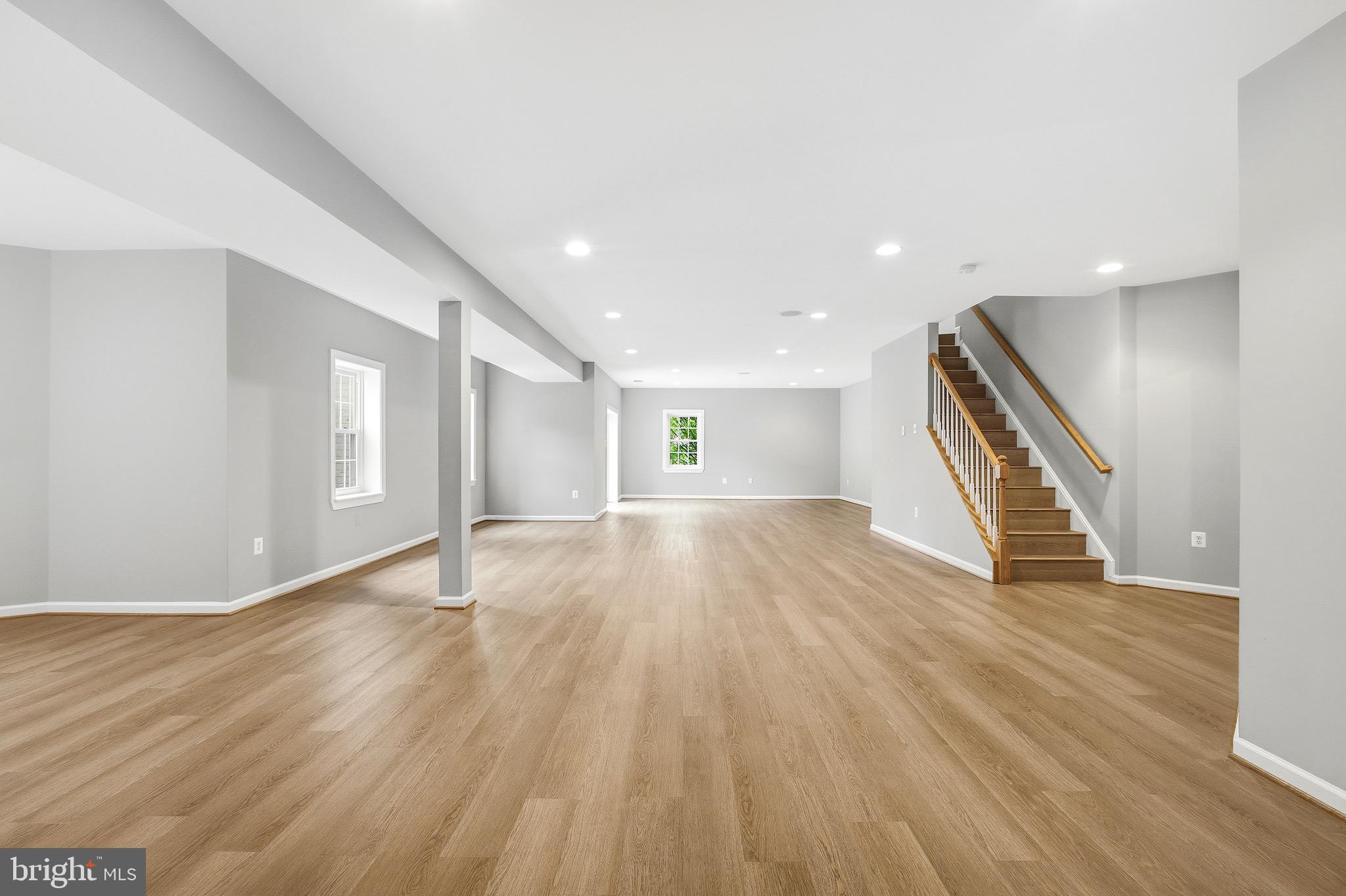 MANORS OF FOX MILL - Residential