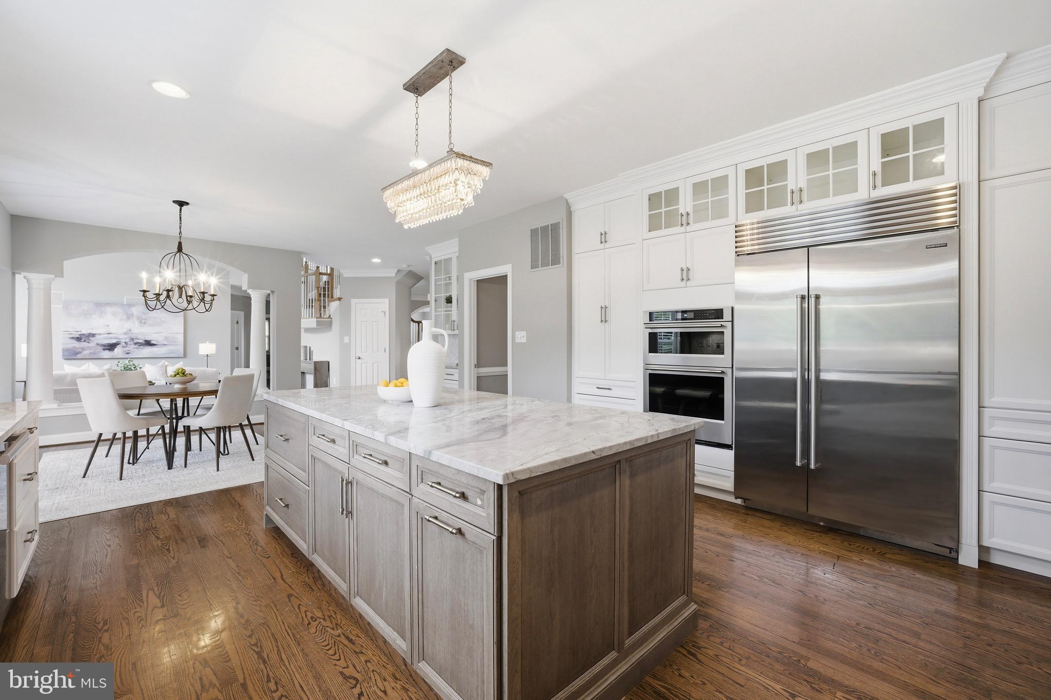 MANORS OF FOX MILL - Residential