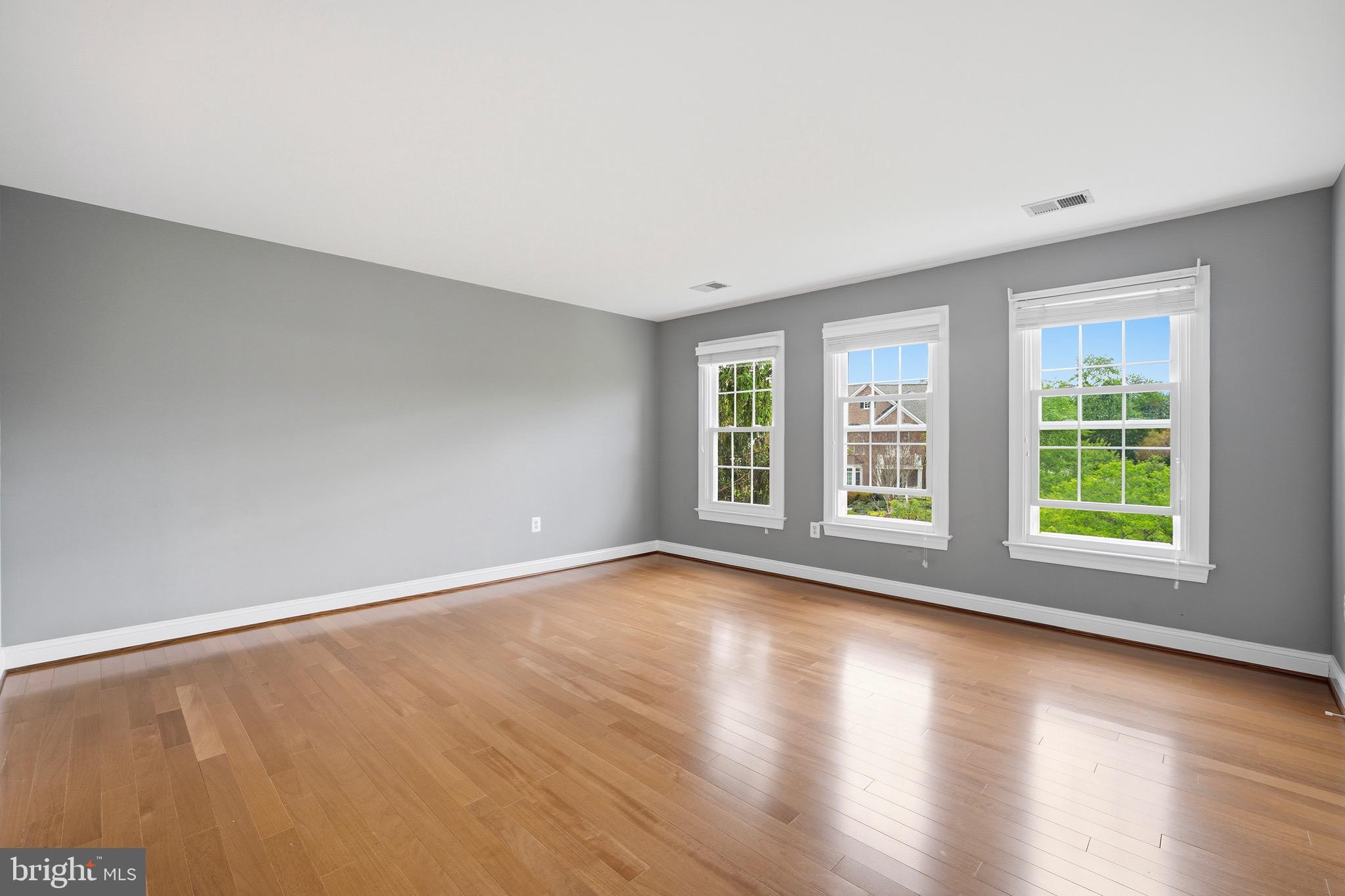 MANORS OF FOX MILL - Residential