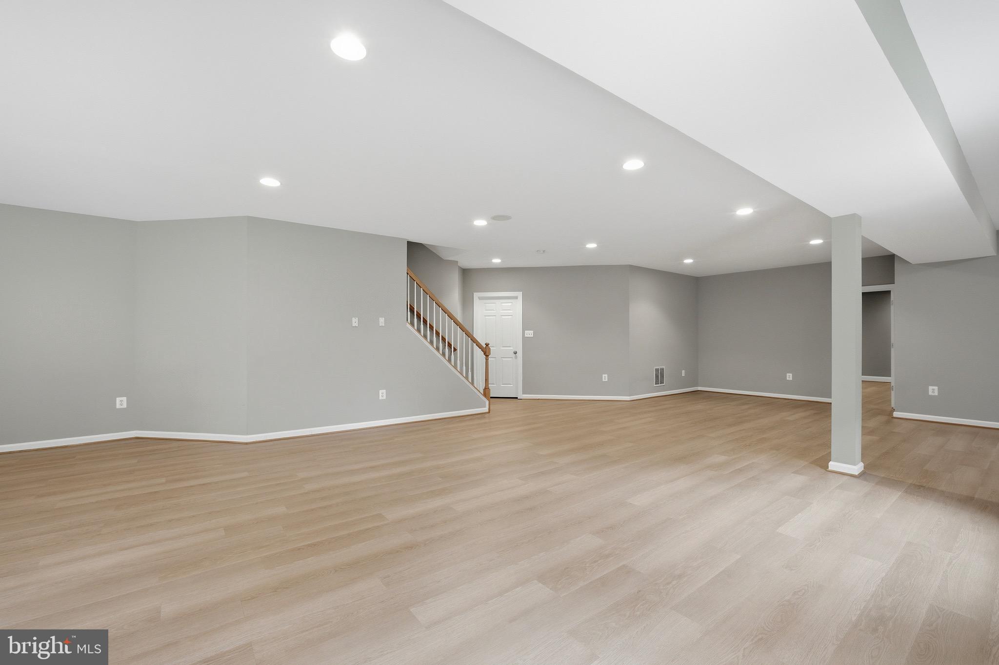 MANORS OF FOX MILL - Residential