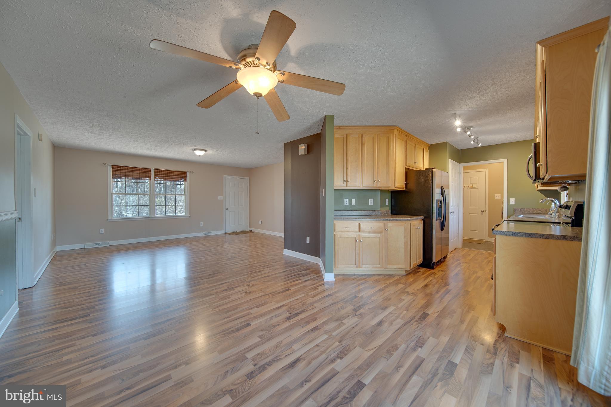 PARKSIDE ESTATES - Residential